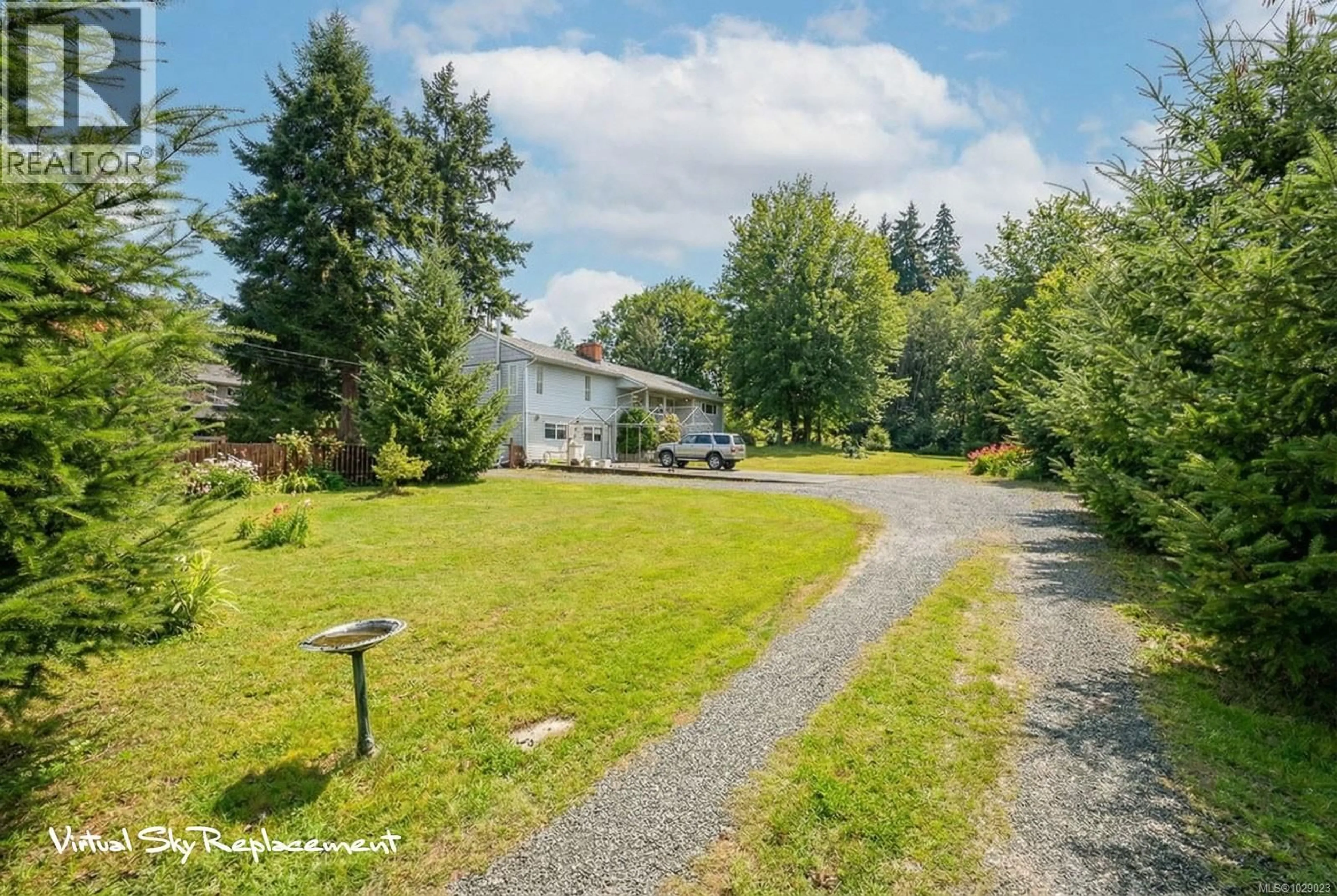 A pic from outside/outdoor area/front of a property/back of a property/a pic from drone, unknown for 4284 SCOTT STREET, Port Alberni British Columbia V9Y2P8