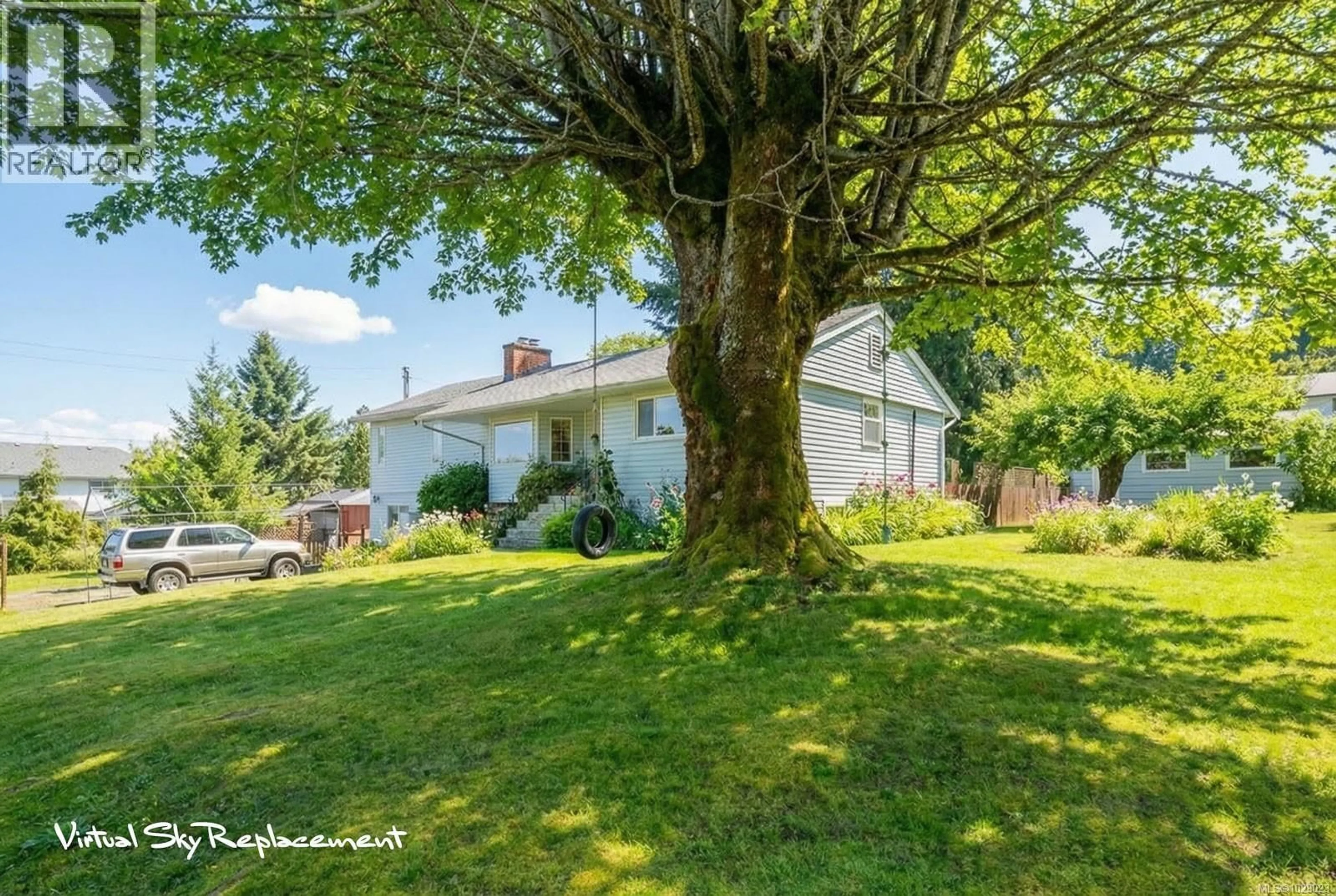 A pic from outside/outdoor area/front of a property/back of a property/a pic from drone, street for 4284 SCOTT STREET, Port Alberni British Columbia V9Y2P8