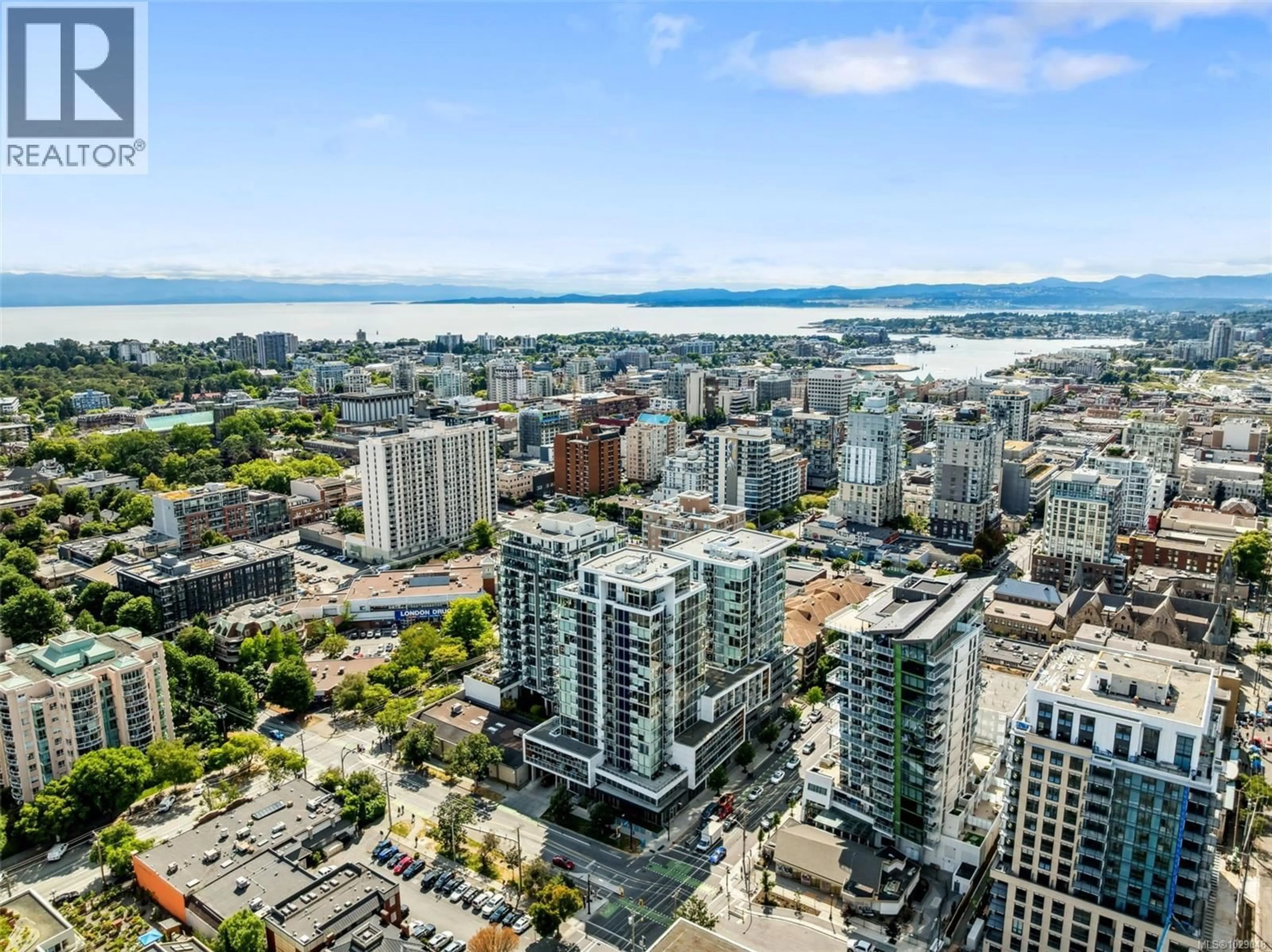 A pic from outside/outdoor area/front of a property/back of a property/a pic from drone, city buildings view from balcony for 1202 - 989 JOHNSON STREET, Victoria British Columbia V8V0E3