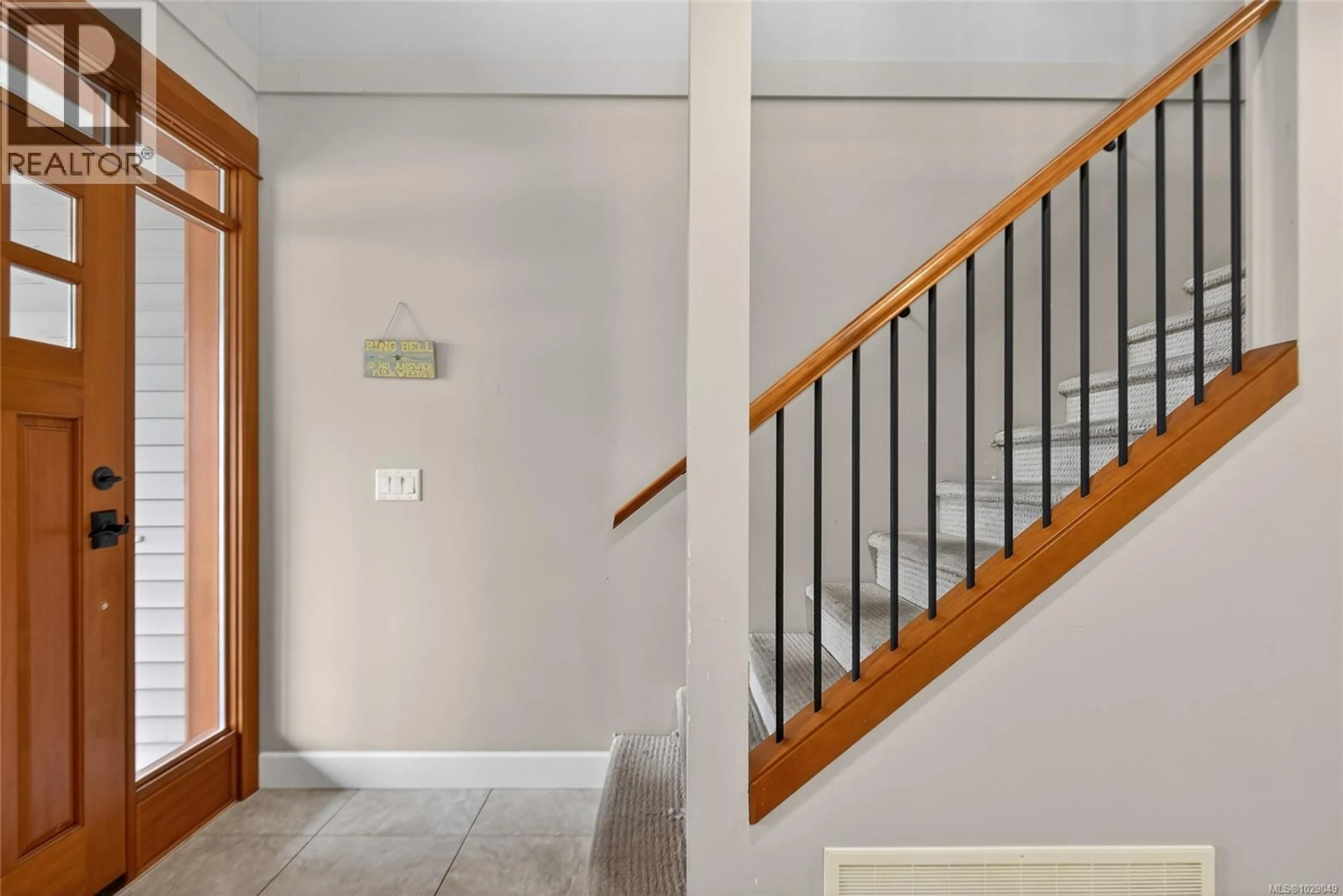 Unknown for 2323 ROCKWOOD PLACE, Nanaimo British Columbia V9R7B3