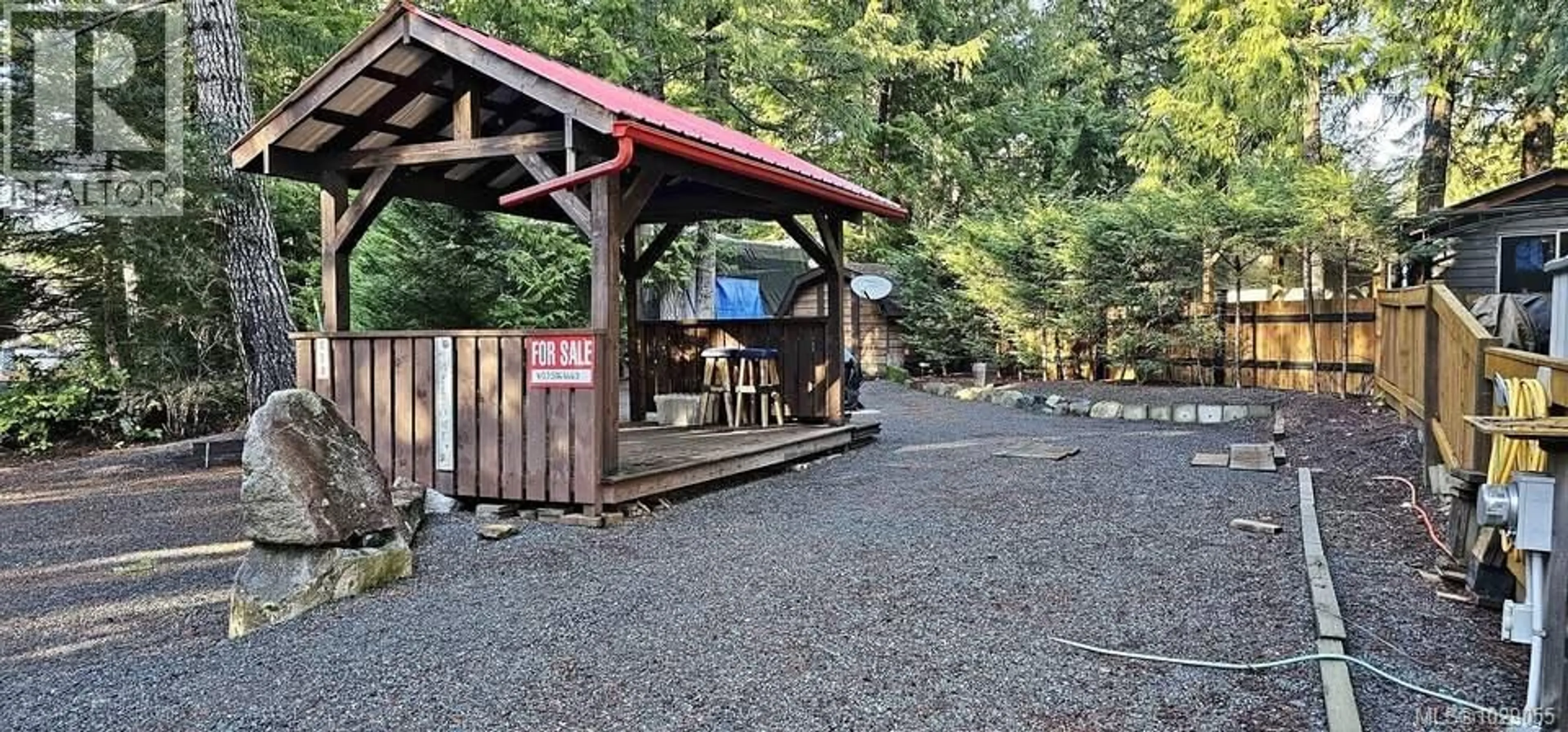 Patio, street for C20 - 3650 TURNBULL ROAD, Qualicum Beach British Columbia V9K2R2