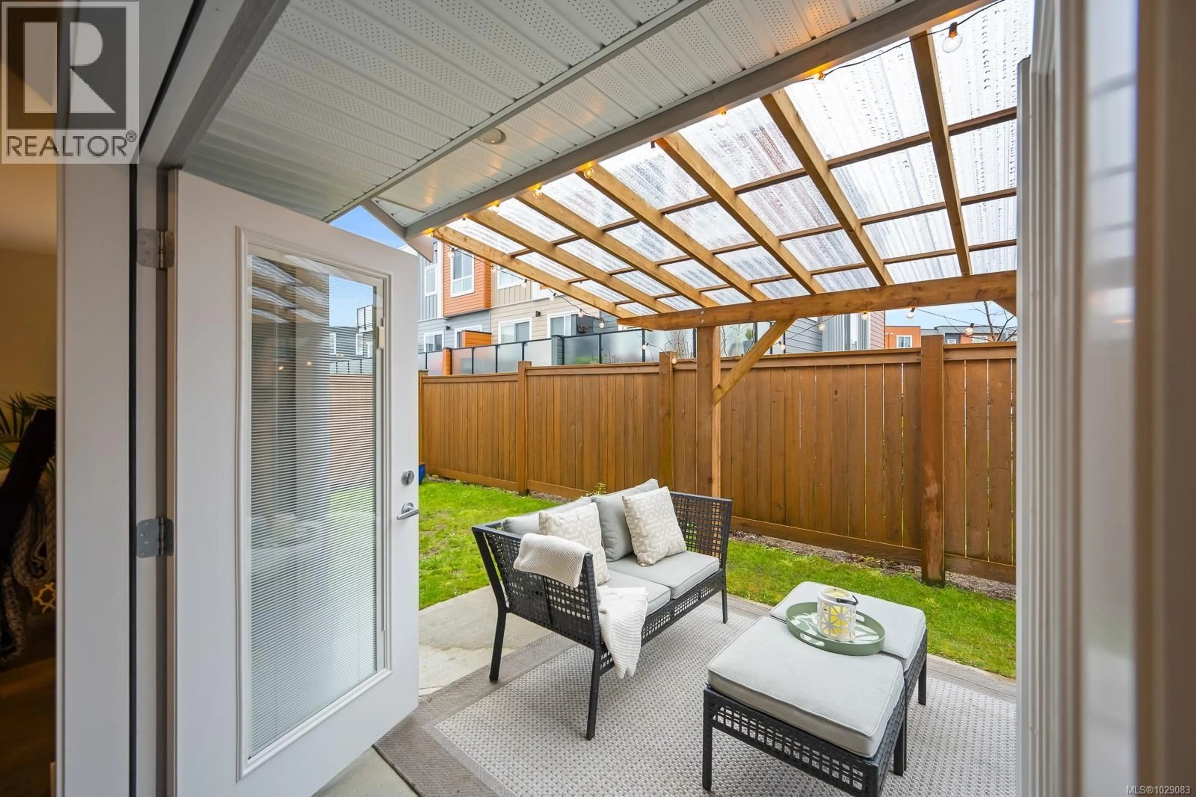 Patio, street for 817 TRACKER PLACE, Comox British Columbia V9M4E8