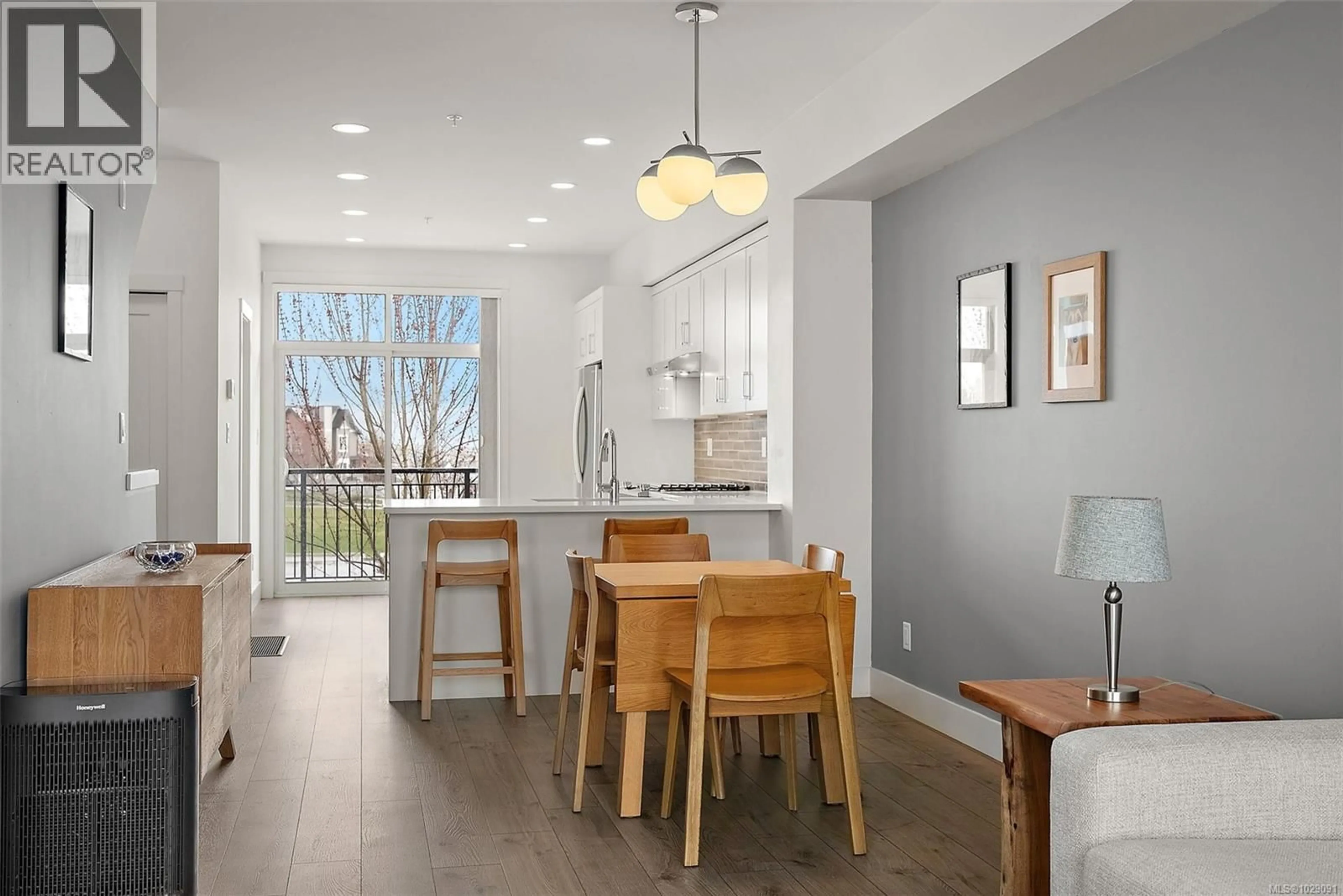 Open concept kitchen, unknown for 34 - 370 LATORIA BOULEVARD, Colwood British Columbia V9C0N9