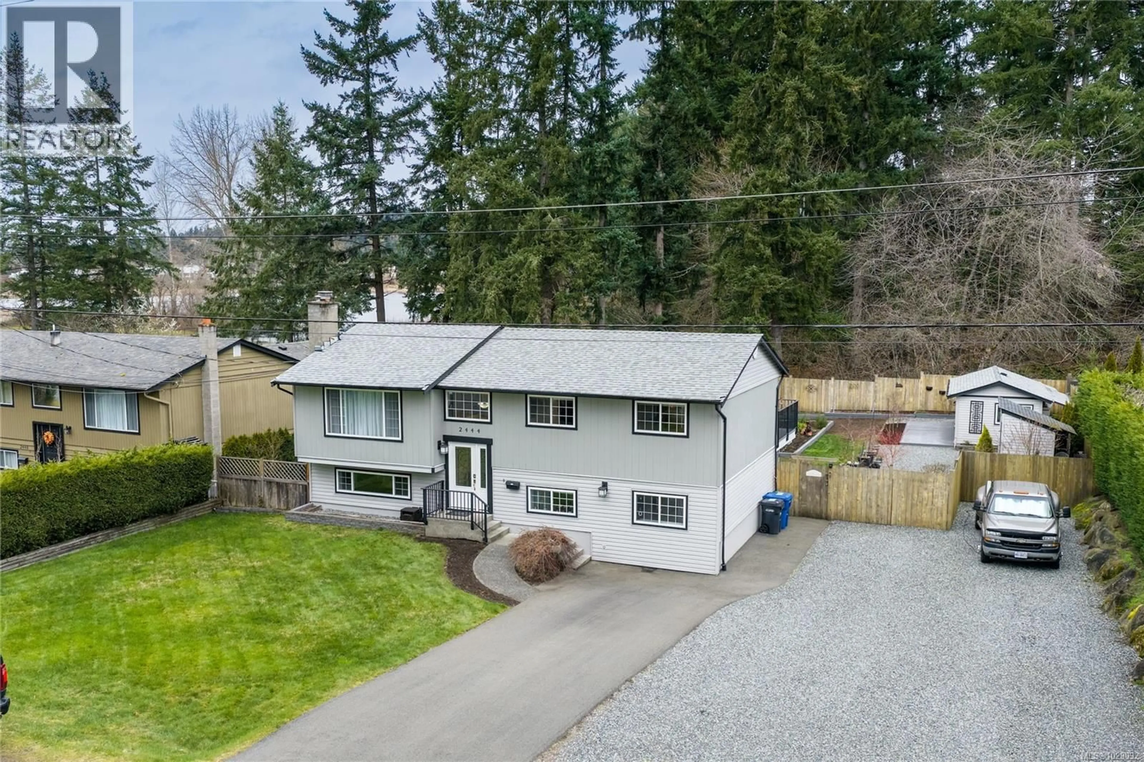 Unknown for 2444 CONLIN WAY, Nanaimo British Columbia V9T3L7