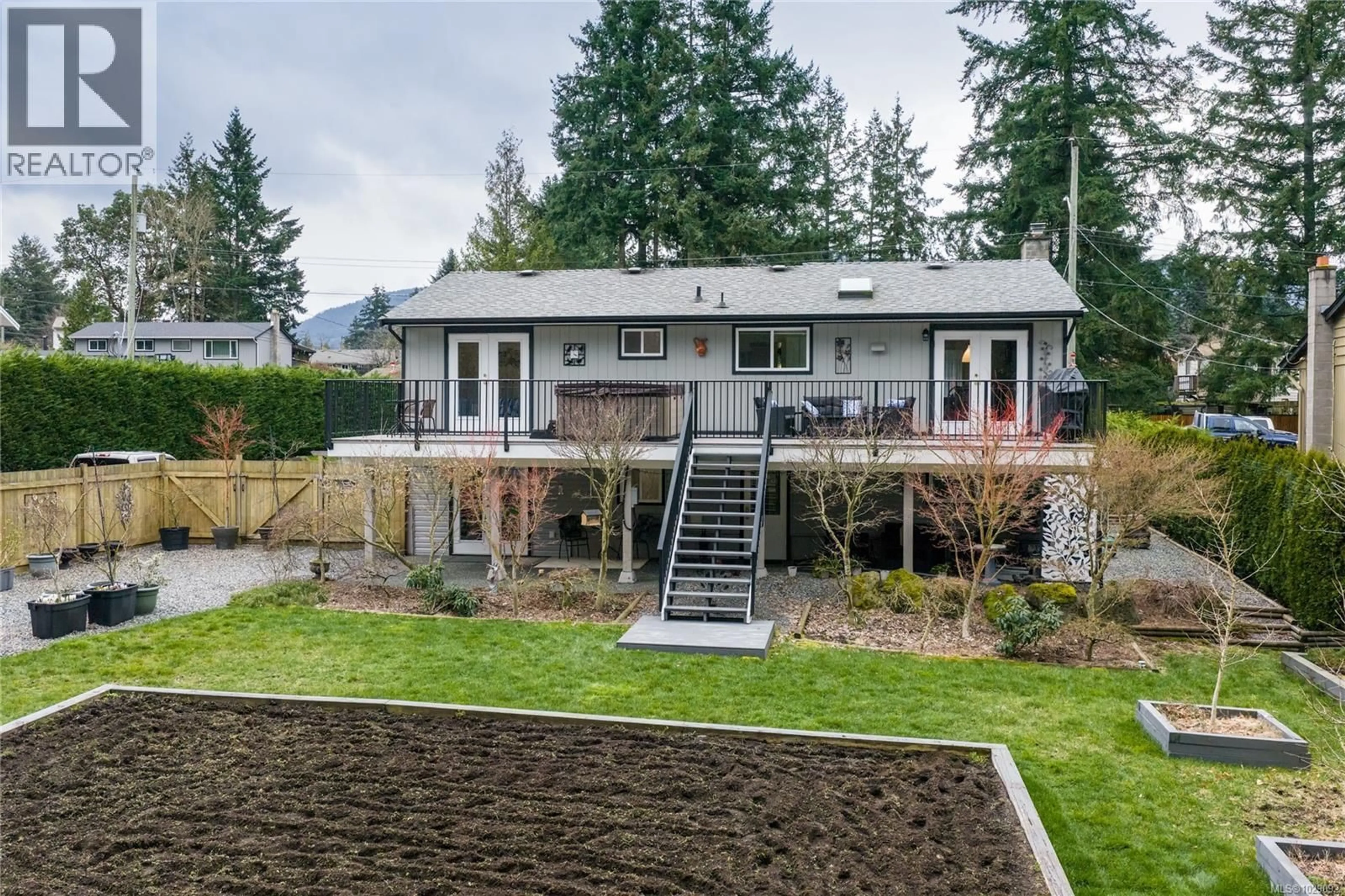 Unknown for 2444 CONLIN WAY, Nanaimo British Columbia V9T3L7