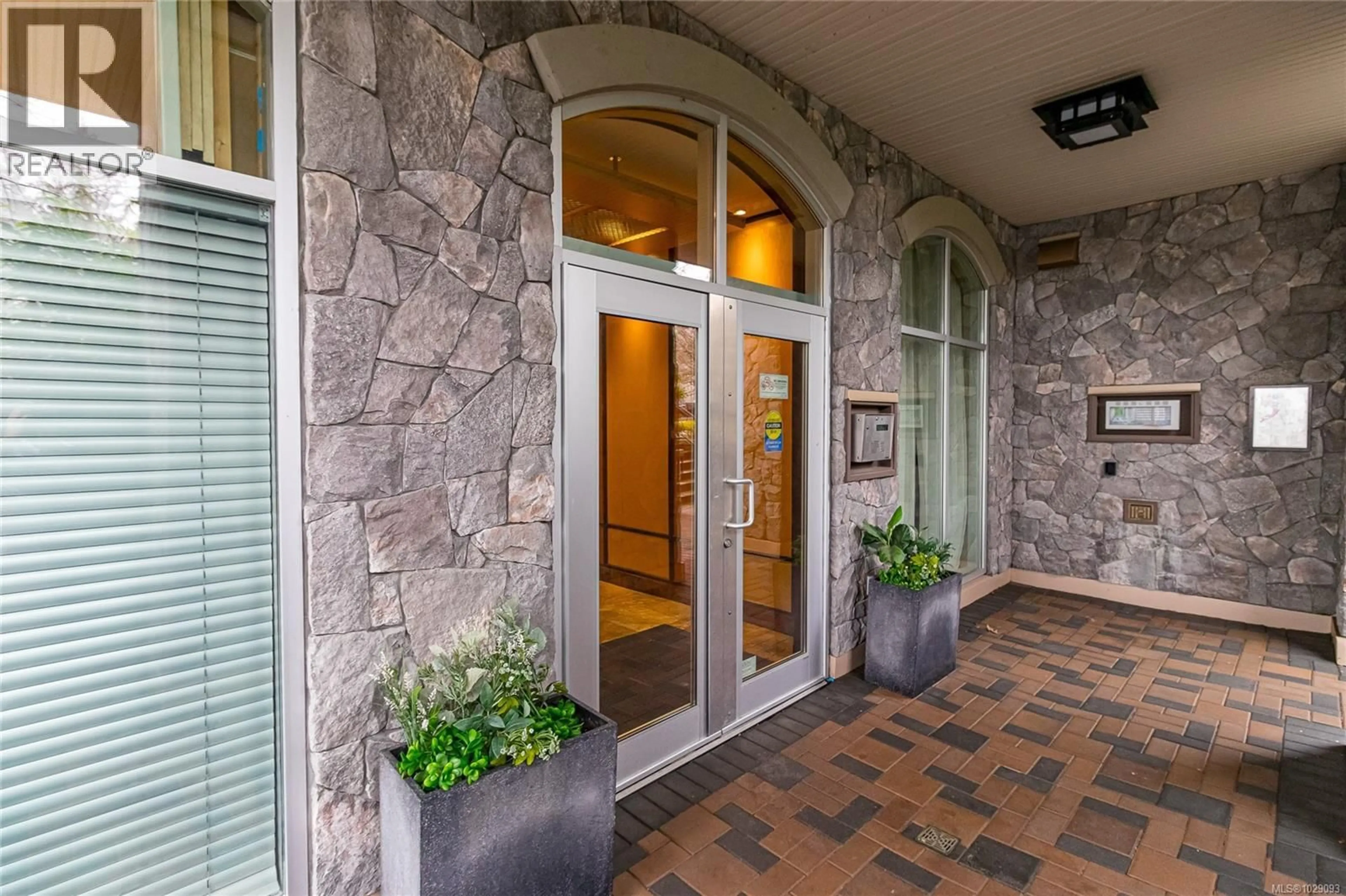 Unknown for 207 - 1335 BEAR MOUNTAIN PARKWAY, Langford British Columbia V9B6T9