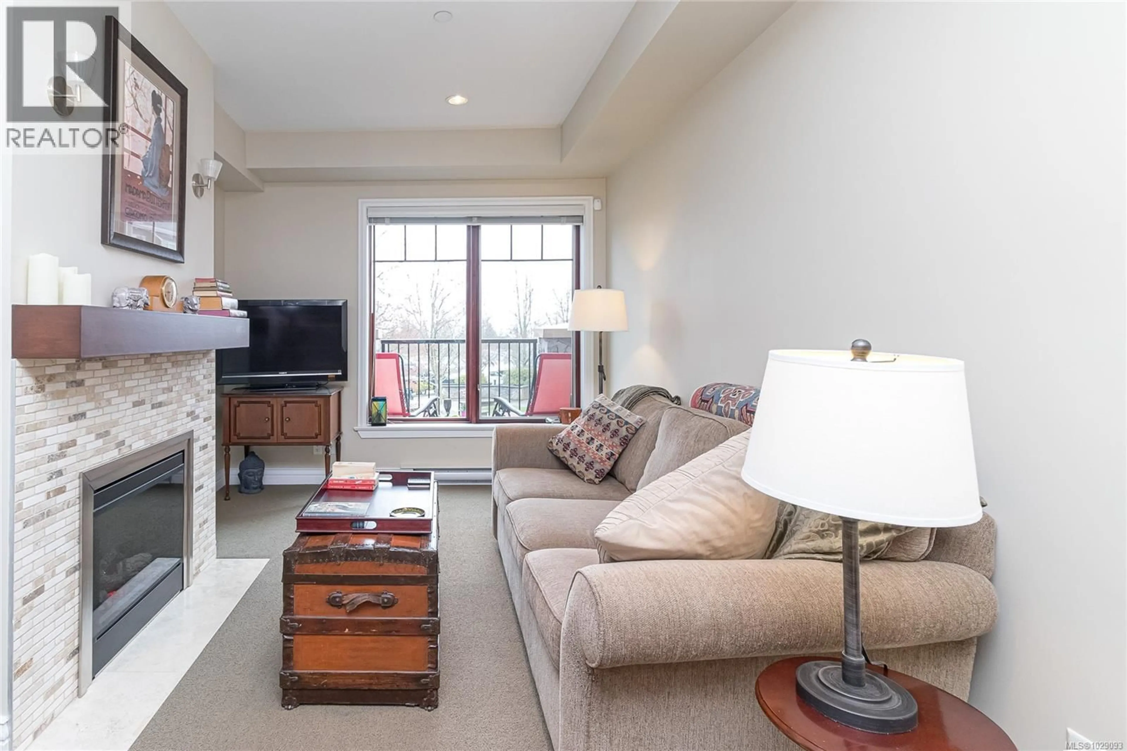 Living room with furniture, unknown for 207 - 1335 BEAR MOUNTAIN PARKWAY, Langford British Columbia V9B6T9