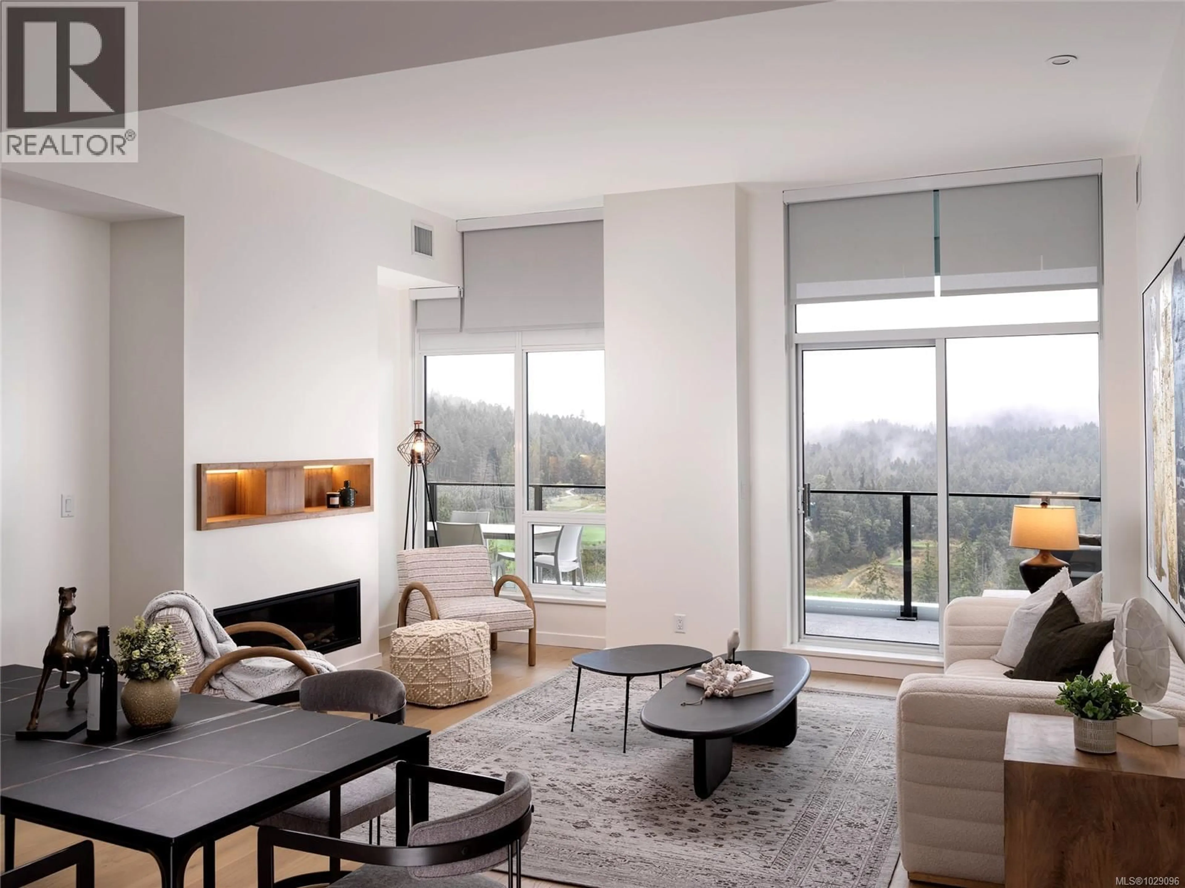 Living room with furniture, unknown for 1307 - 2000 HANNINGTON ROAD, Langford British Columbia V9B7C1