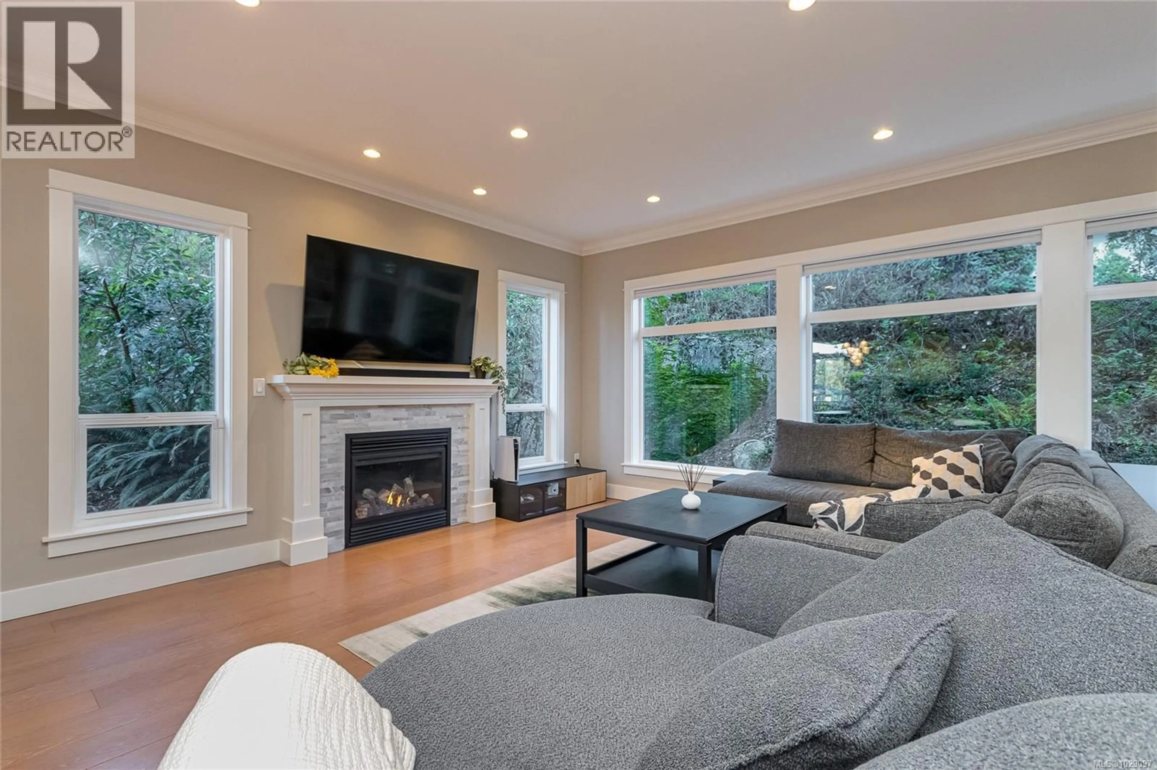 Living room with furniture, unknown for 3649 COLEMAN PLACE, Colwood British Columbia V9C0H2