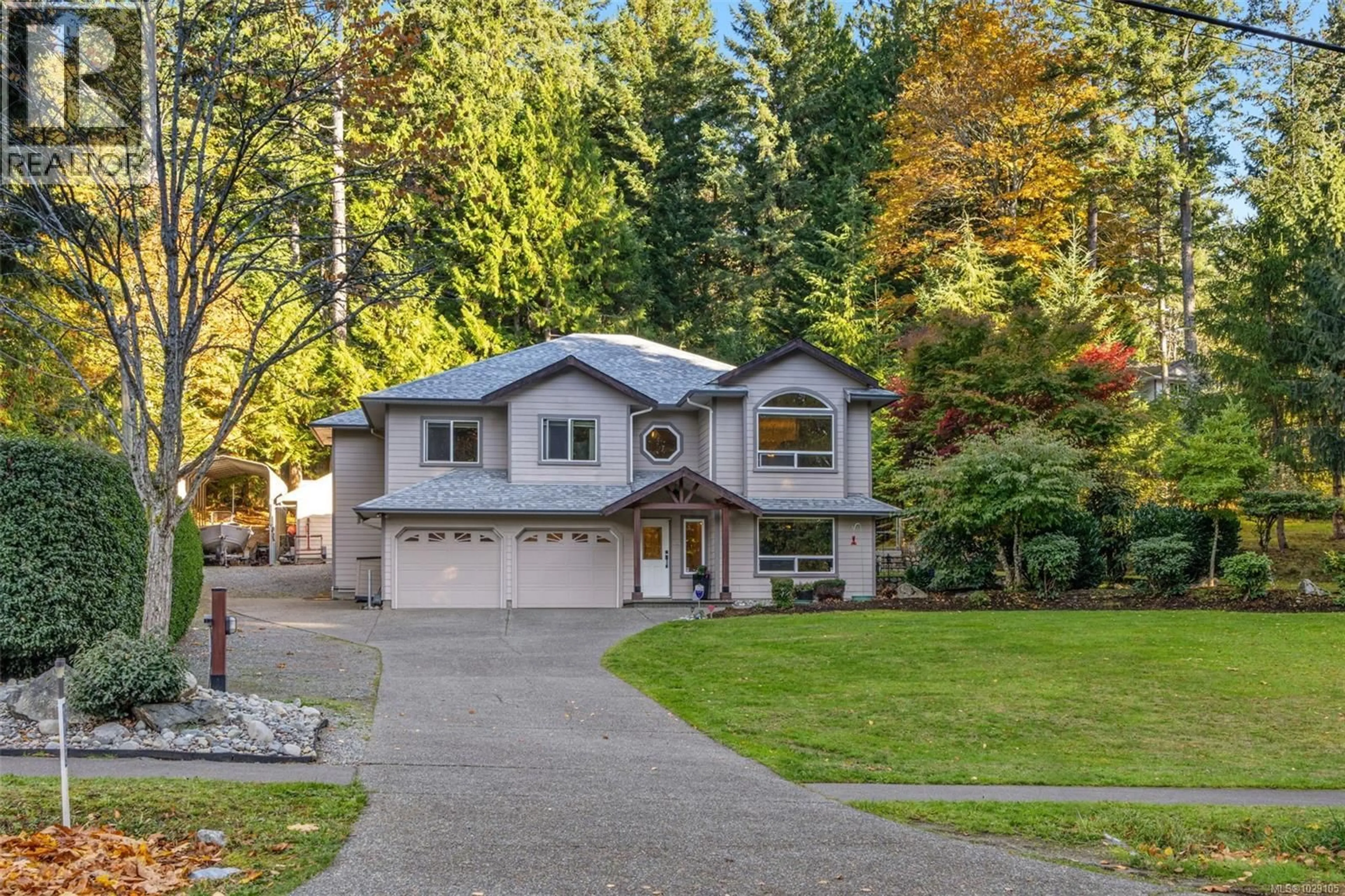 Home with vinyl exterior material, unknown for 1193 GARDEN GATE DRIVE, Central Saanich British Columbia V8M2H6