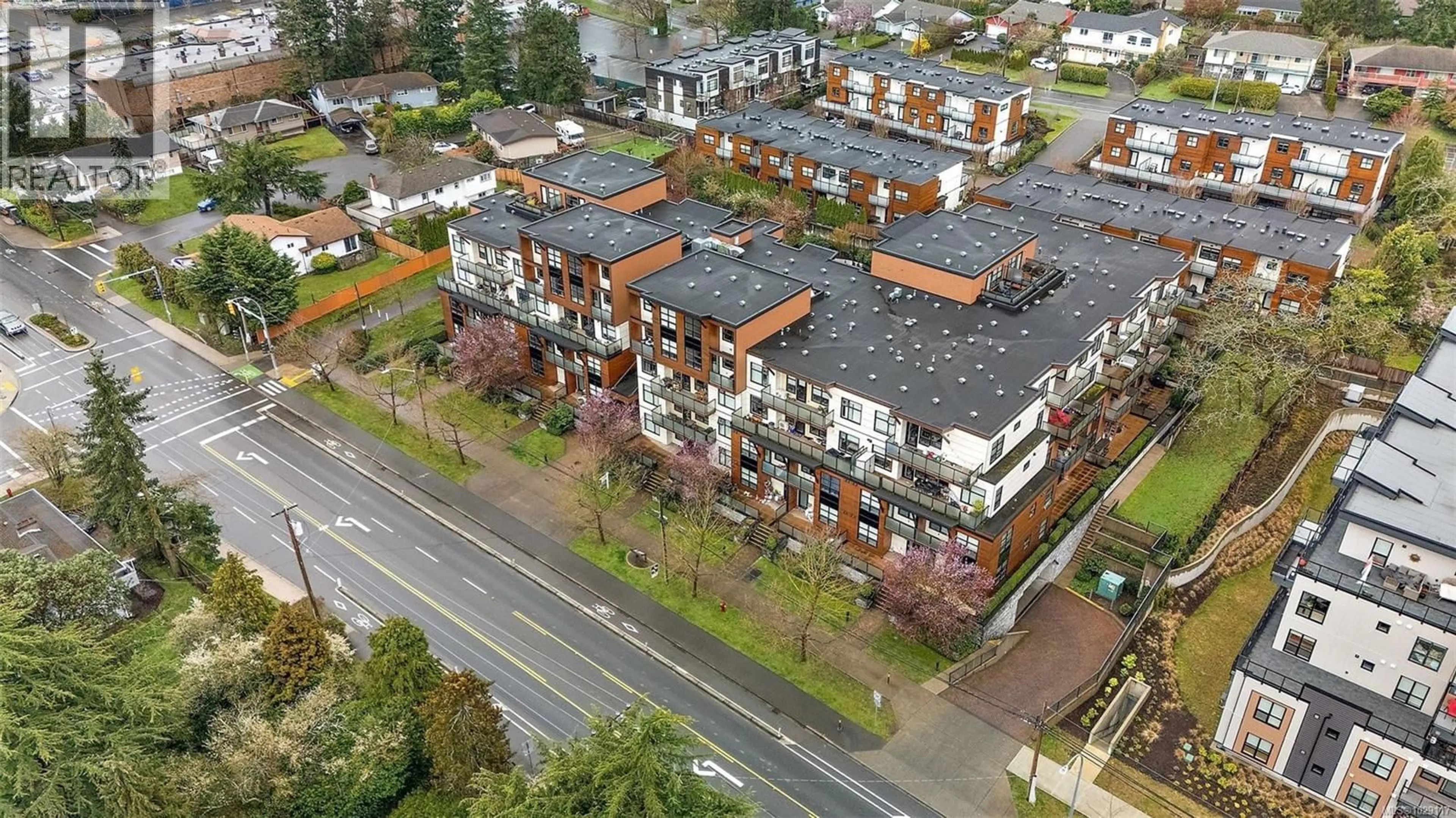 A pic from outside/outdoor area/front of a property/back of a property/a pic from drone, city buildings view from balcony for 208 - 4000 SHELBOURNE STREET, Saanich British Columbia V8N3E4