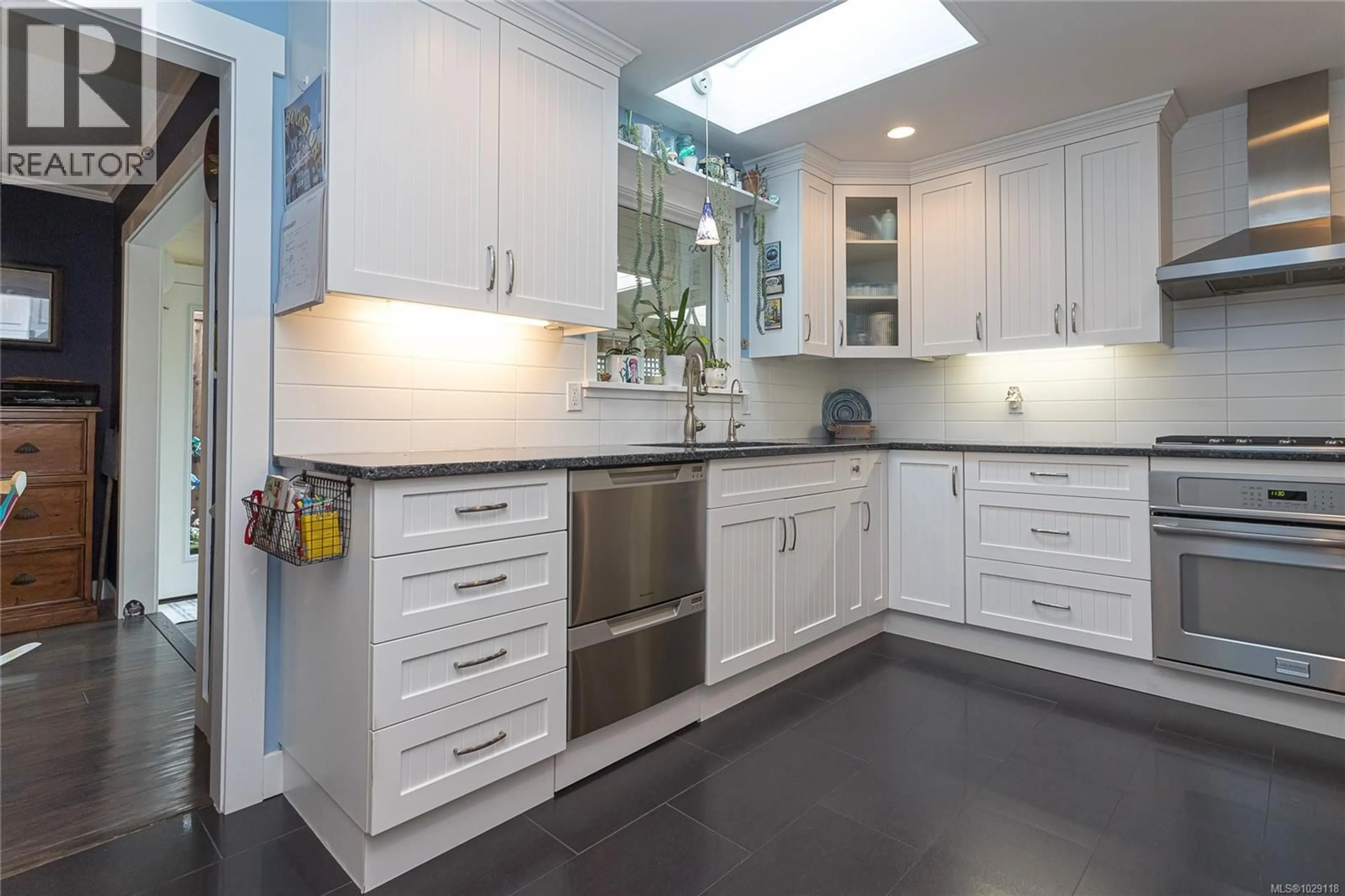 Contemporary kitchen, ceramic/tile floor for 594 ASPEN AVENUE, Qualicum Beach British Columbia V9K1A6