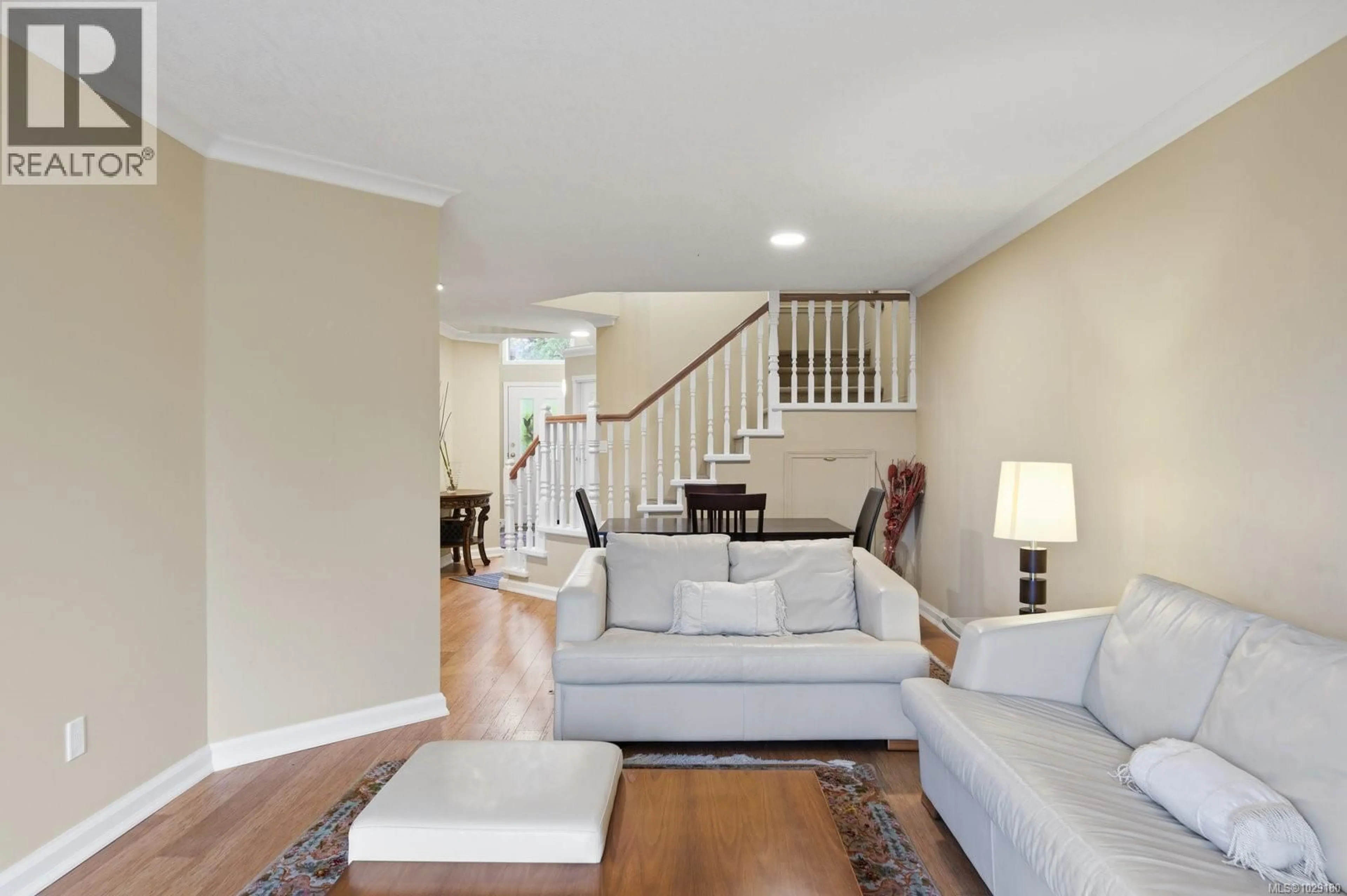 Living room with furniture, unknown for 8 - 500 MARSETT PLACE, Saanich British Columbia V8Z7J1