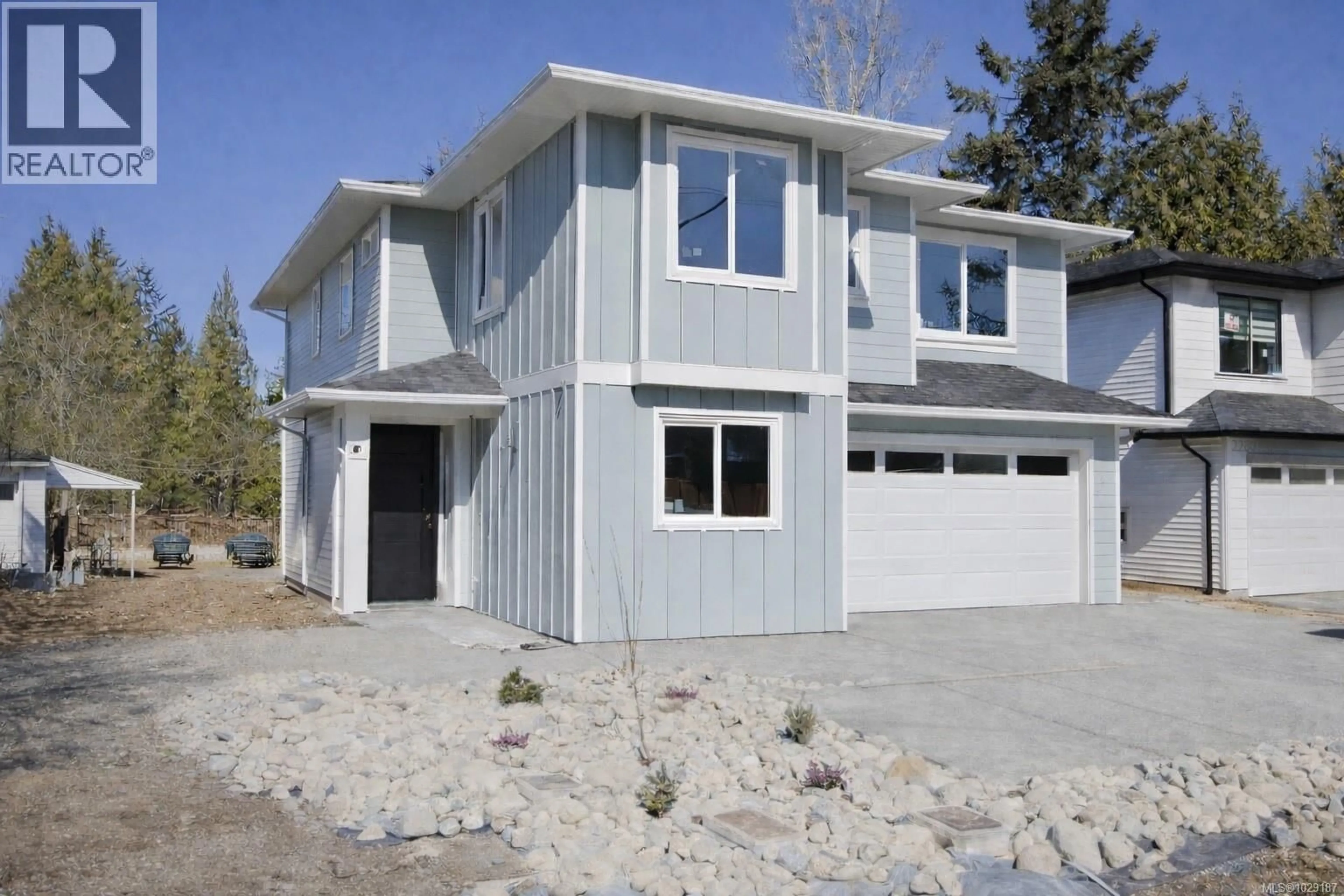 Home with vinyl exterior material, street for 2284 ASHLEE ROAD, Nanaimo British Columbia V9R6T3