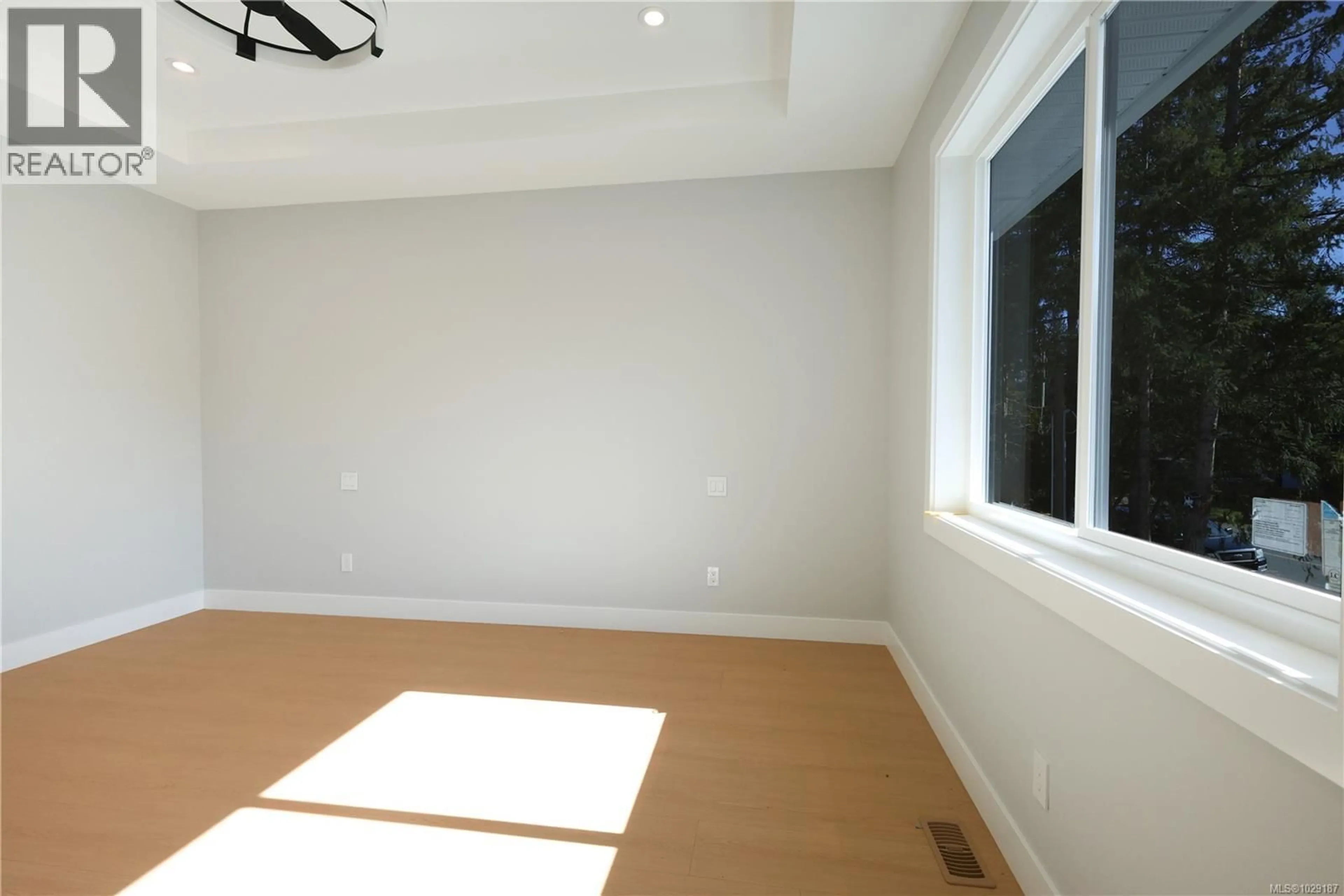 A pic of a room for 2284 ASHLEE ROAD, Nanaimo British Columbia V9R6T3