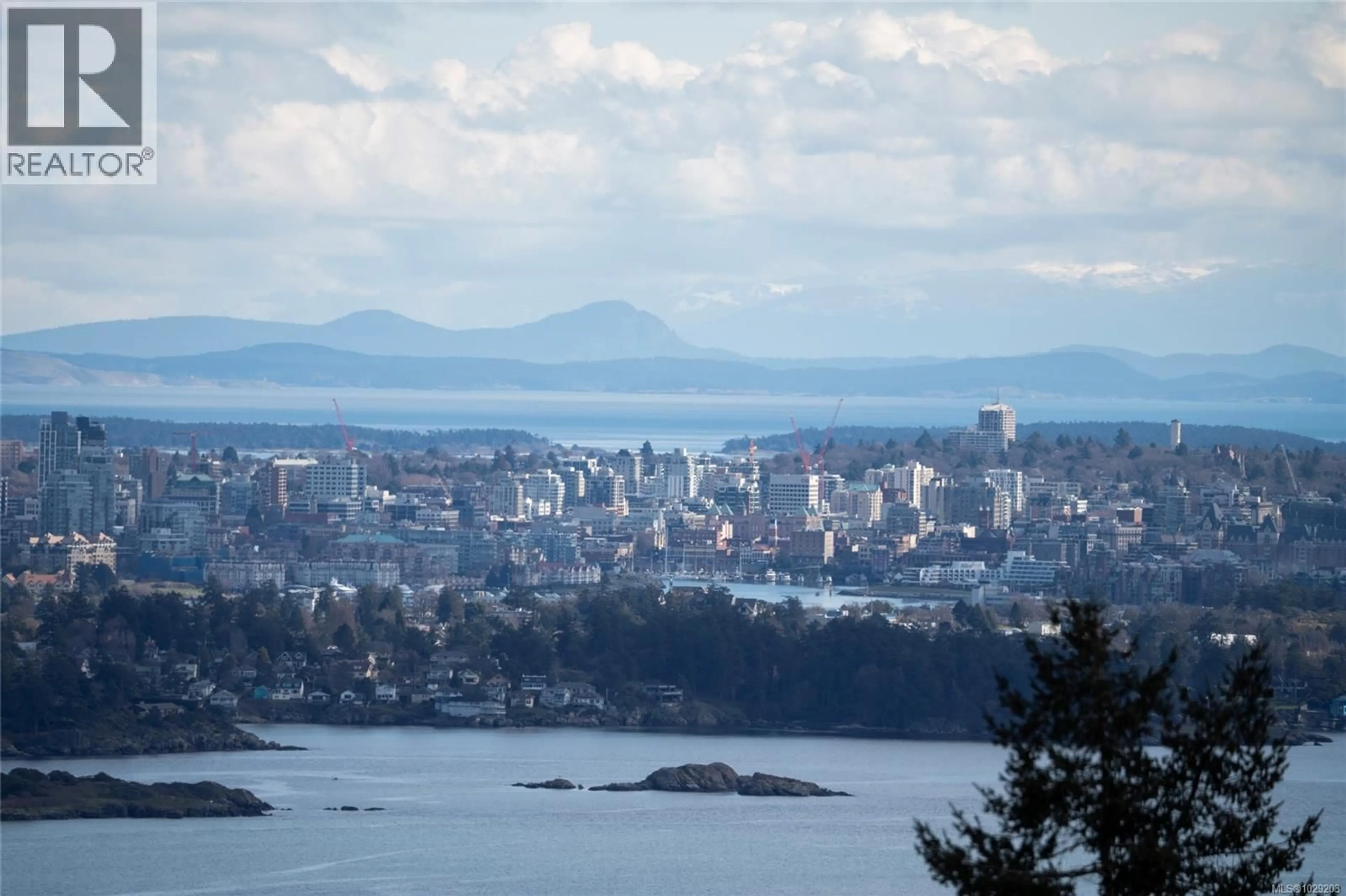 Blurry image for 696 DEMEL PLACE, Colwood British Columbia V9C3L6