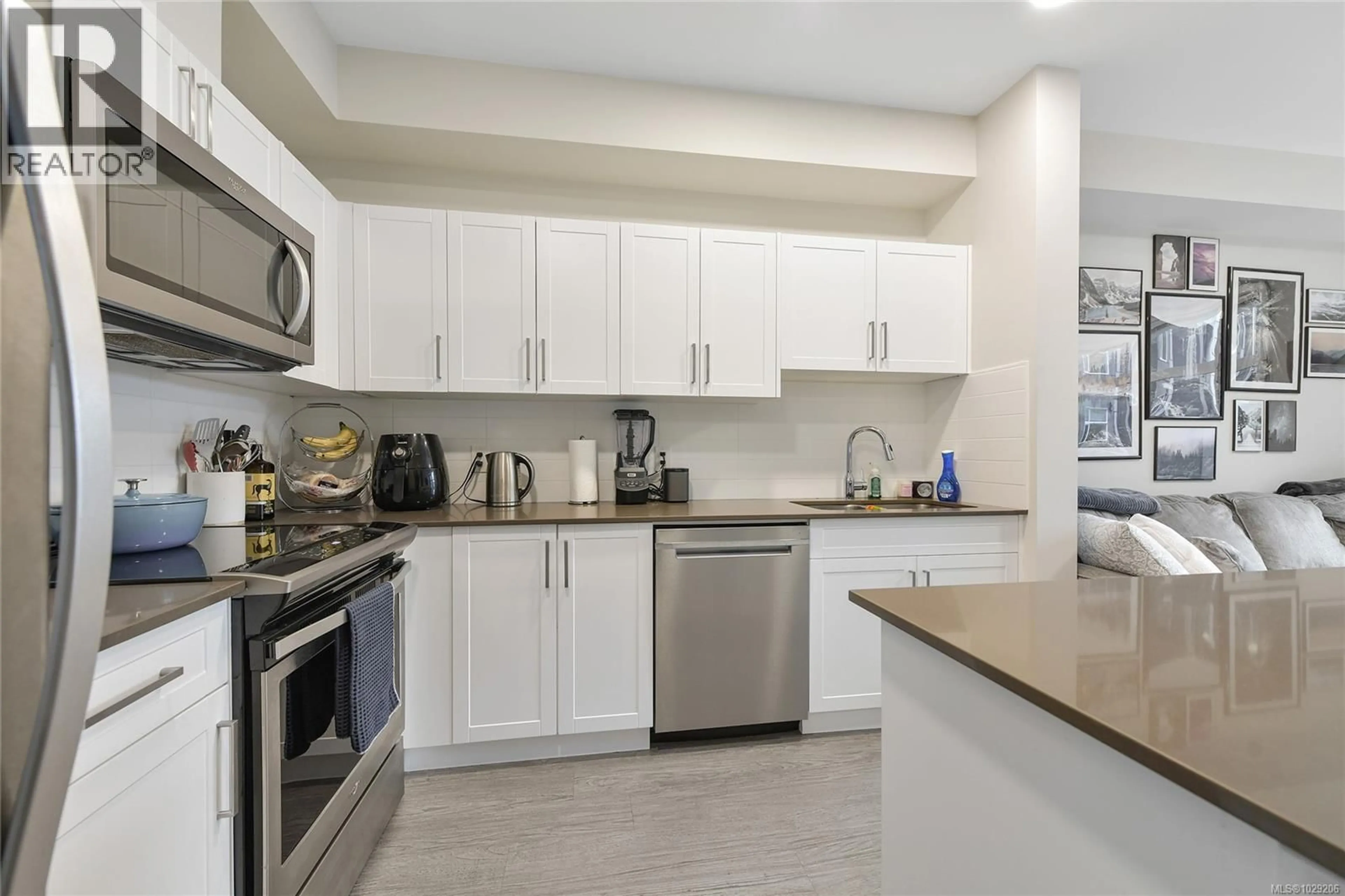 Standard kitchen, ceramic/tile floor for 301 - 2843 JACKLIN ROAD, Langford British Columbia V9B4P4