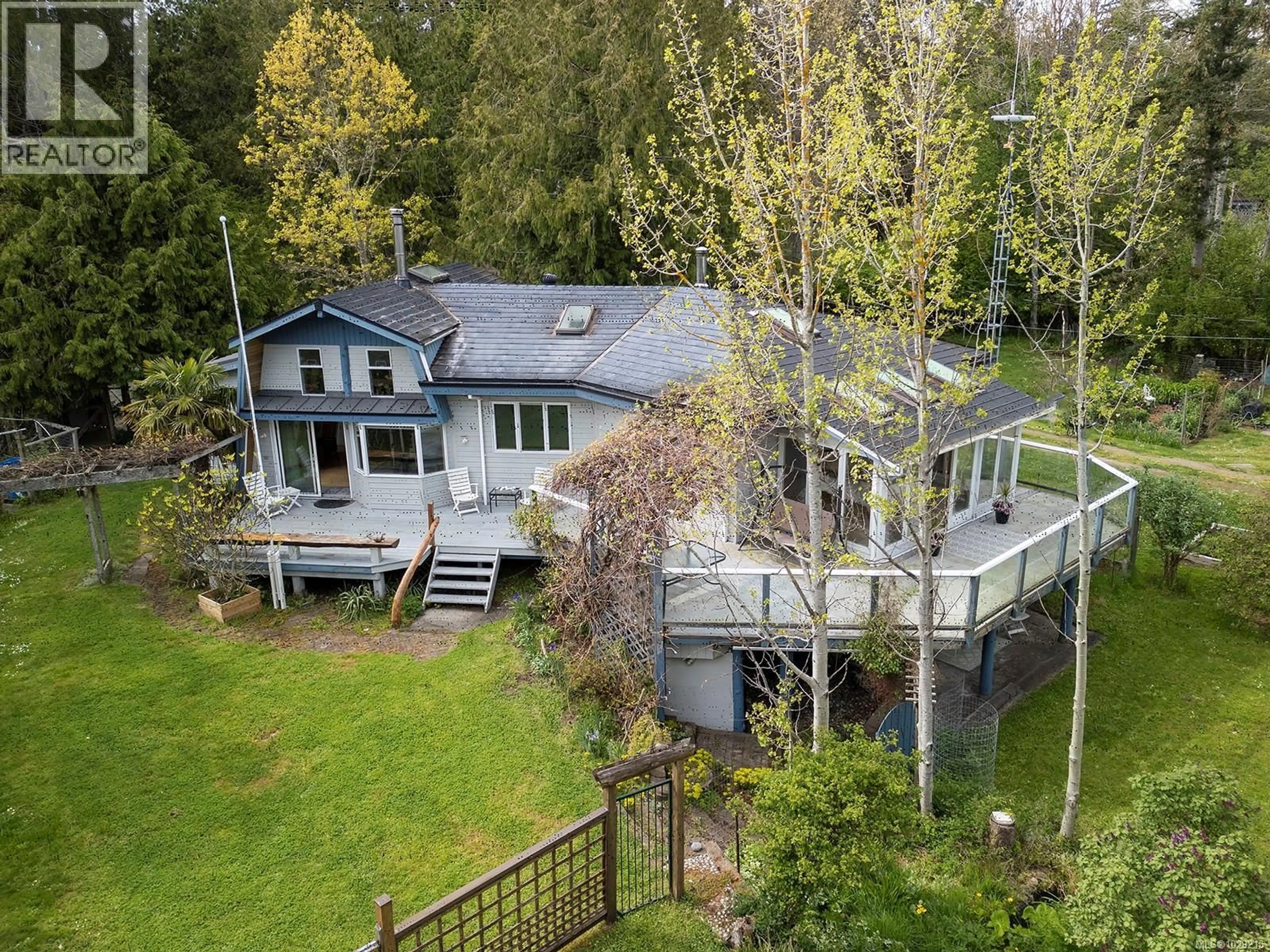 A pic from outside/outdoor area/front of a property/back of a property/a pic from drone, unknown for 1550 DALZIEL ROAD, Denman Island British Columbia V0R1T0