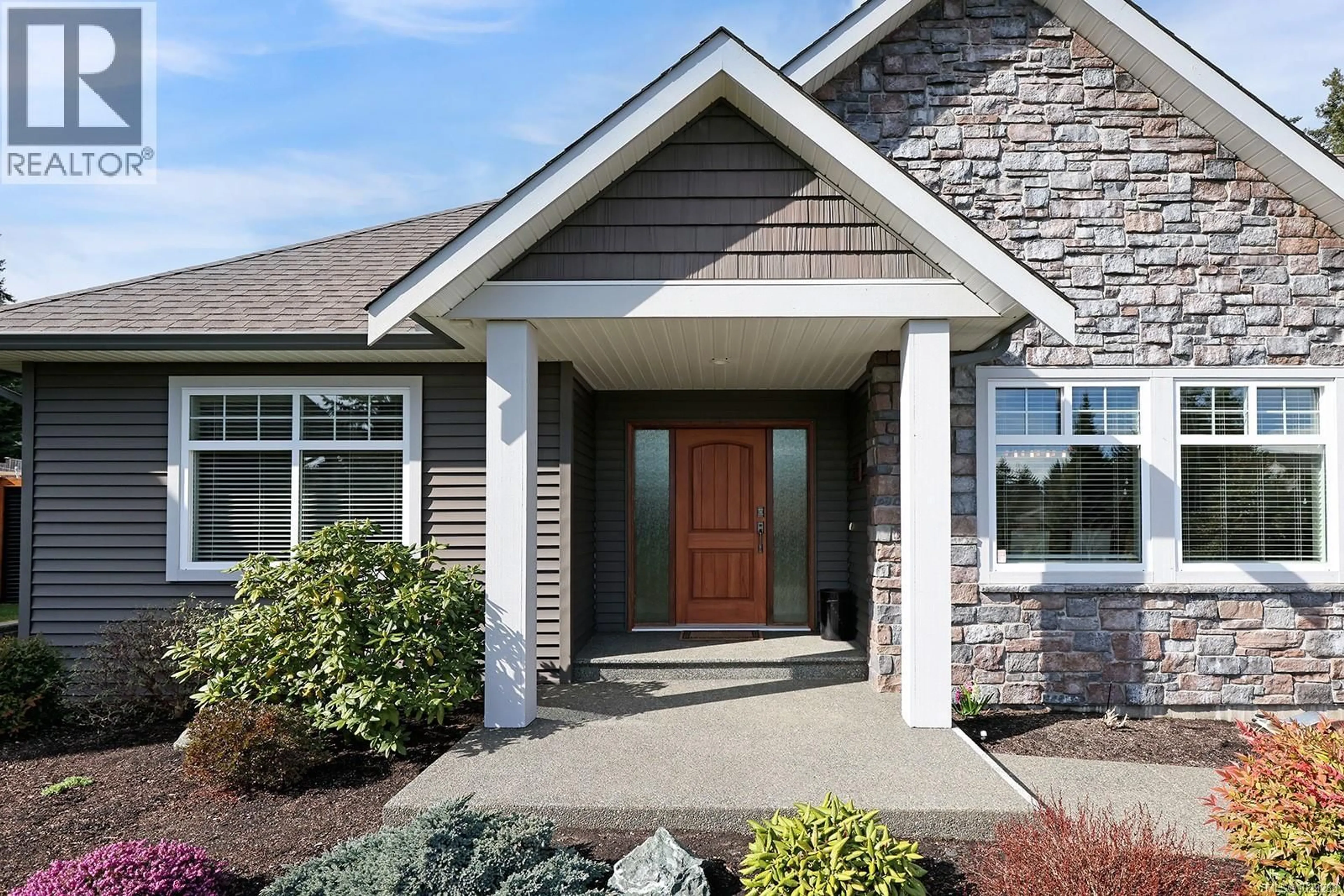 Home with brick exterior material, street for 447 GARDENER WAY, Comox British Columbia V9M0B4