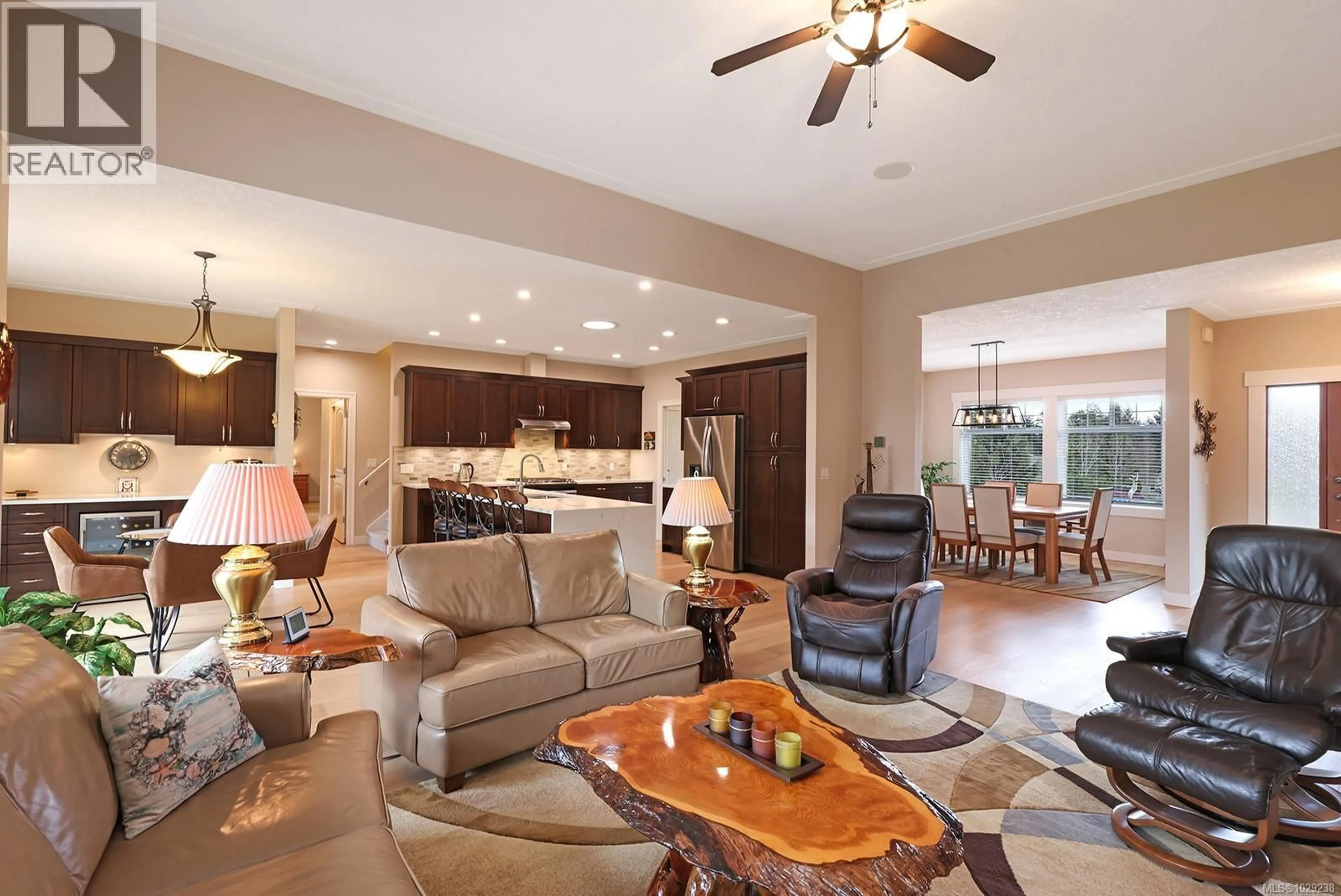 Living room with furniture, unknown for 447 GARDENER WAY, Comox British Columbia V9M0B4