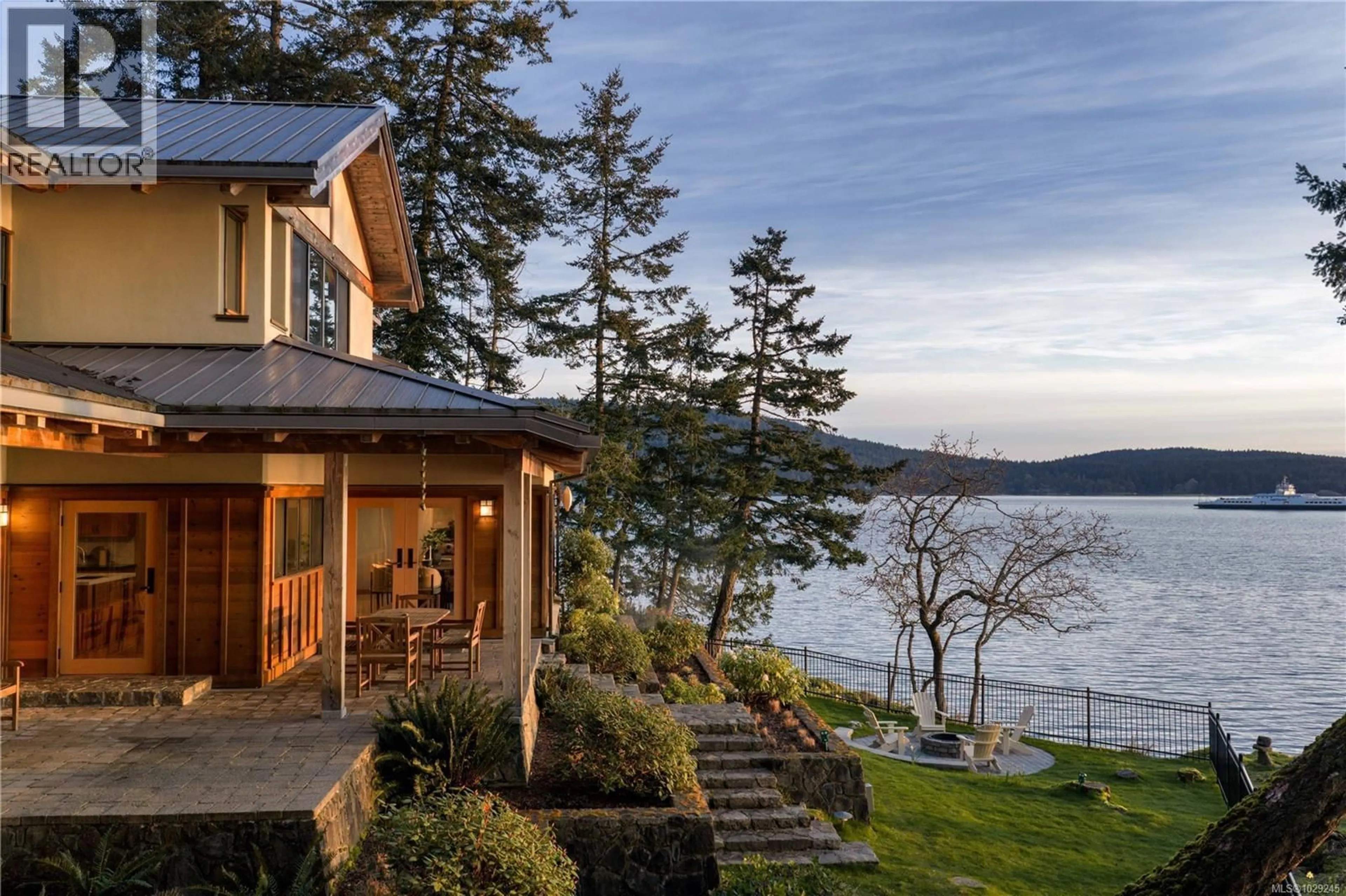 Patio, water/lake/river/ocean view for 250 HOLMES ROAD, Salt Spring British Columbia V8K1T6
