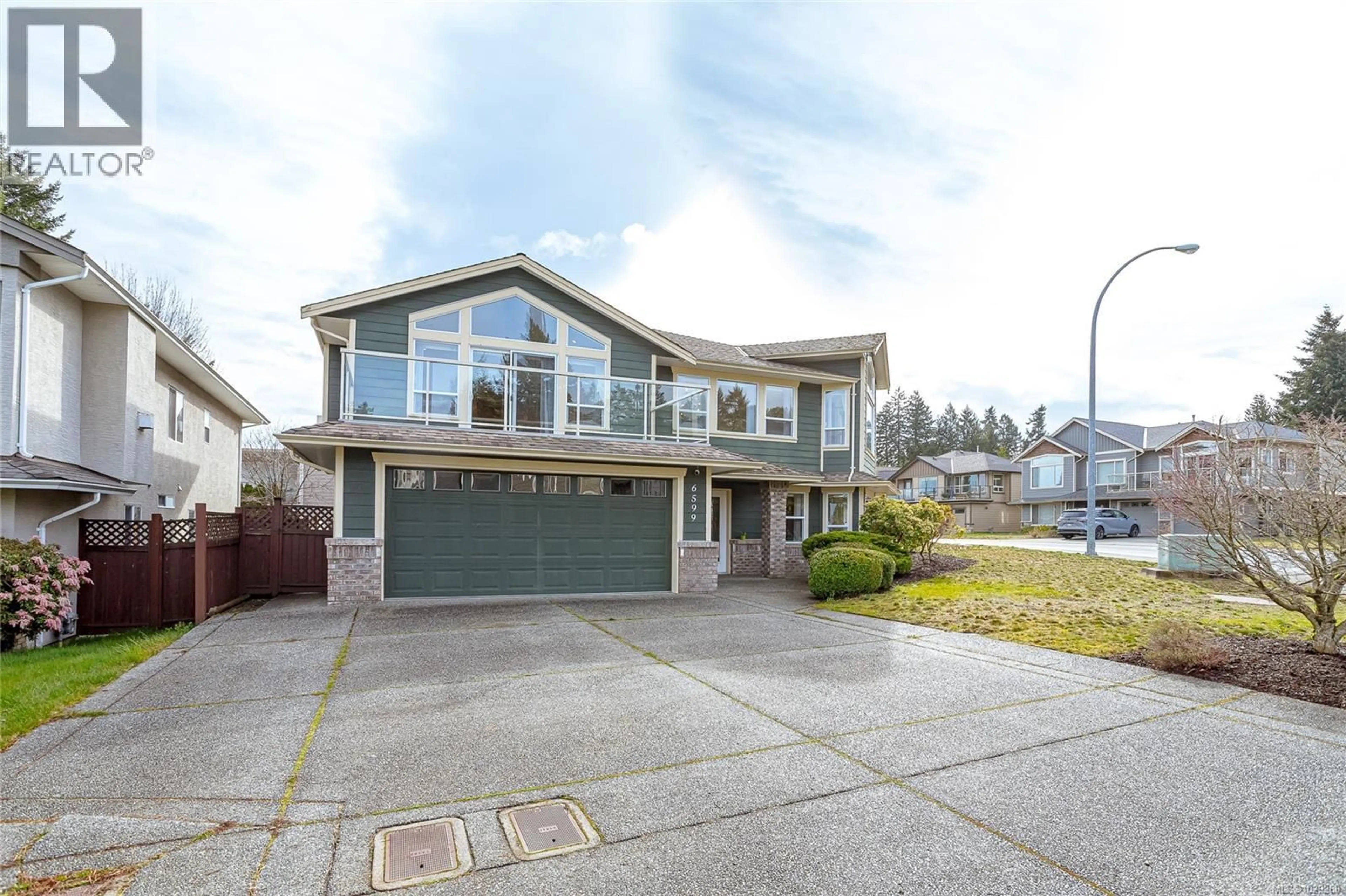 Home with vinyl exterior material, street for 6599 KESTREL CRESCENT, Nanaimo British Columbia V9V1V9
