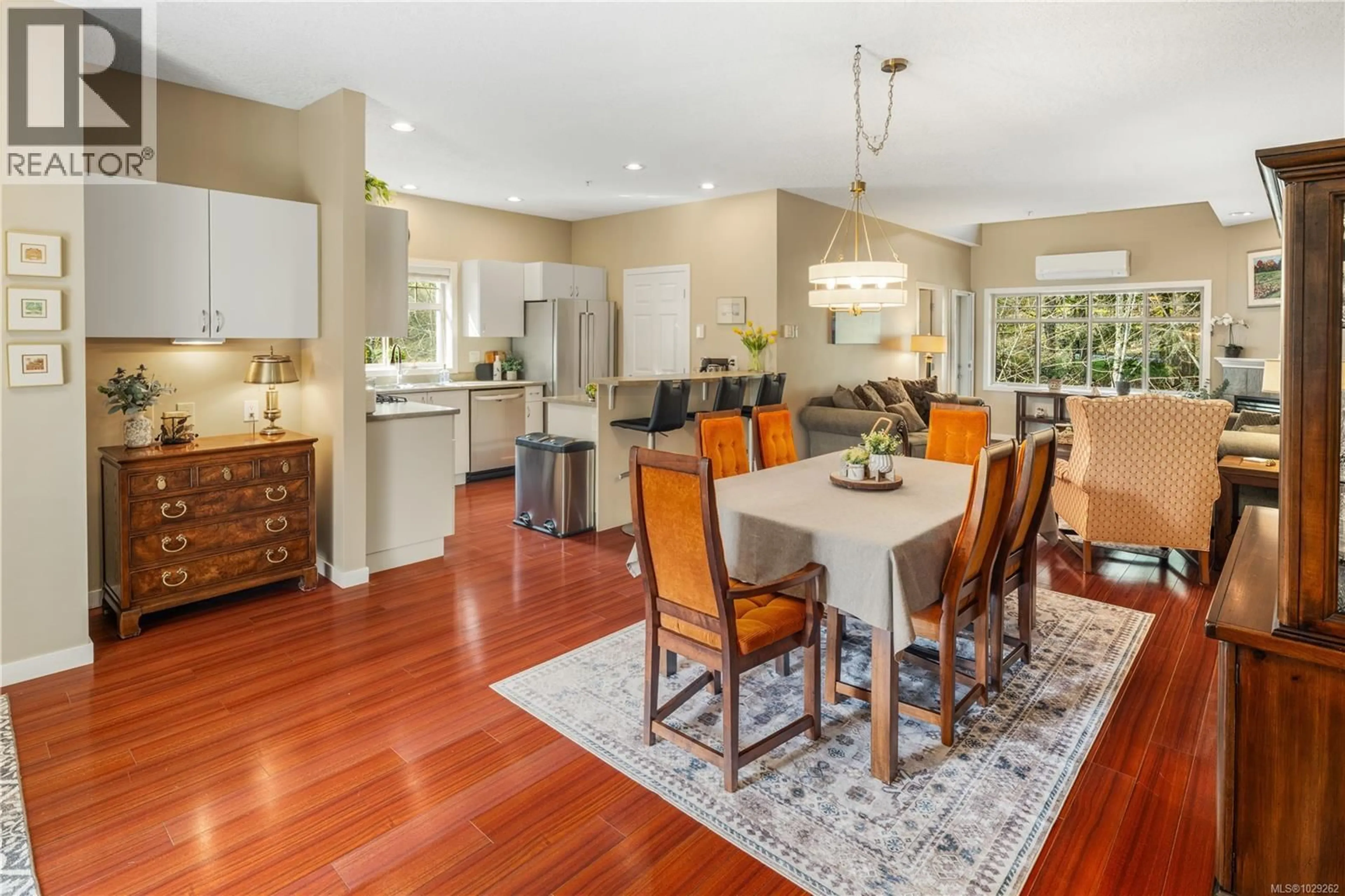 Open concept kitchen, unknown for 102 - 2120 HARROW GATE, Langford British Columbia V9B6R4