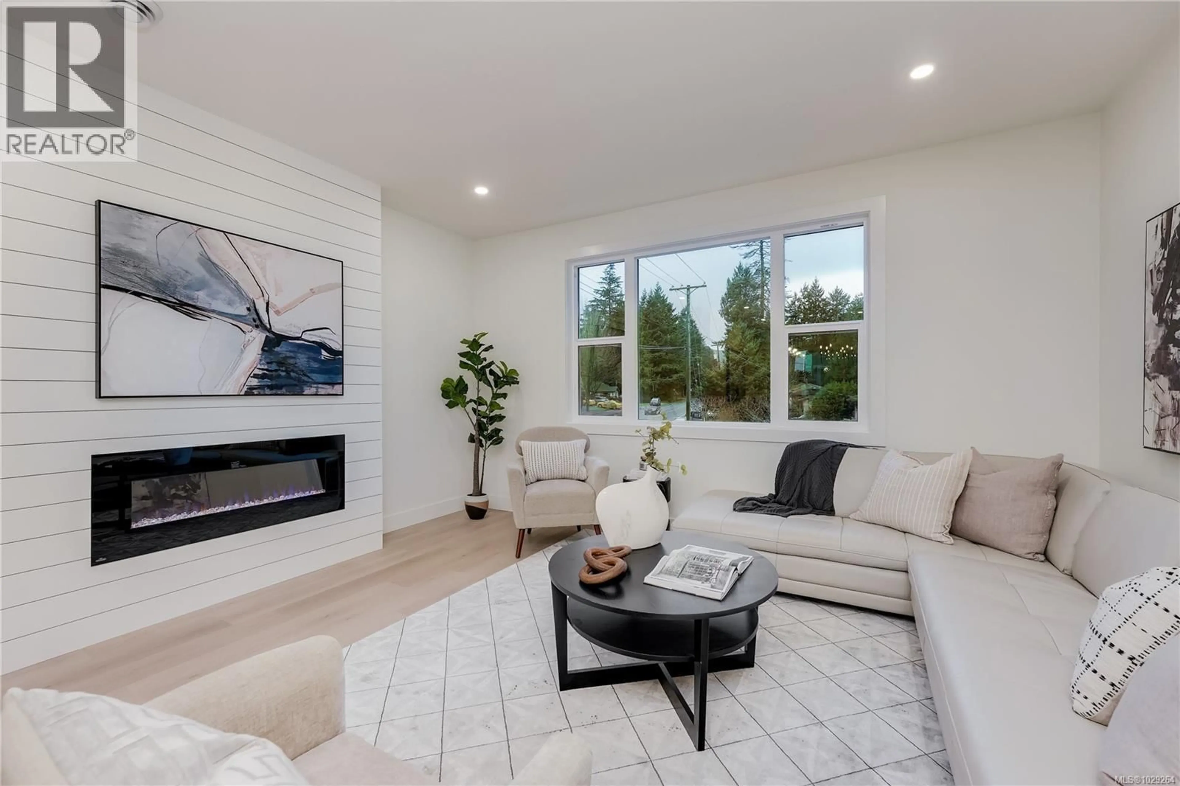 Living room with furniture, unknown for 105 - 960 JENKINS AVENUE, Langford British Columbia V9B2N7