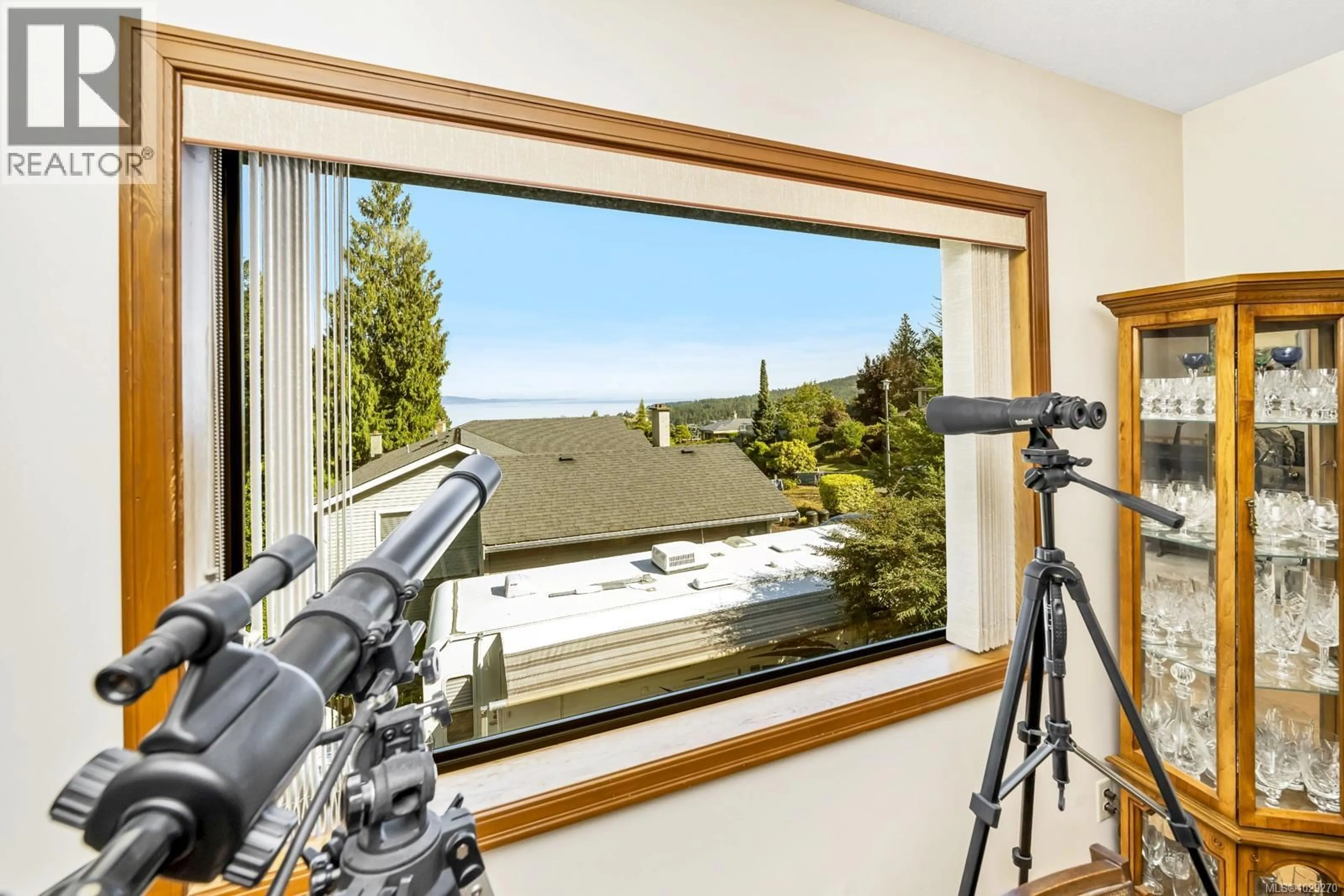 A pic of a room for 800 SEAMIST PLACE, Saanich British Columbia V8Y2R4