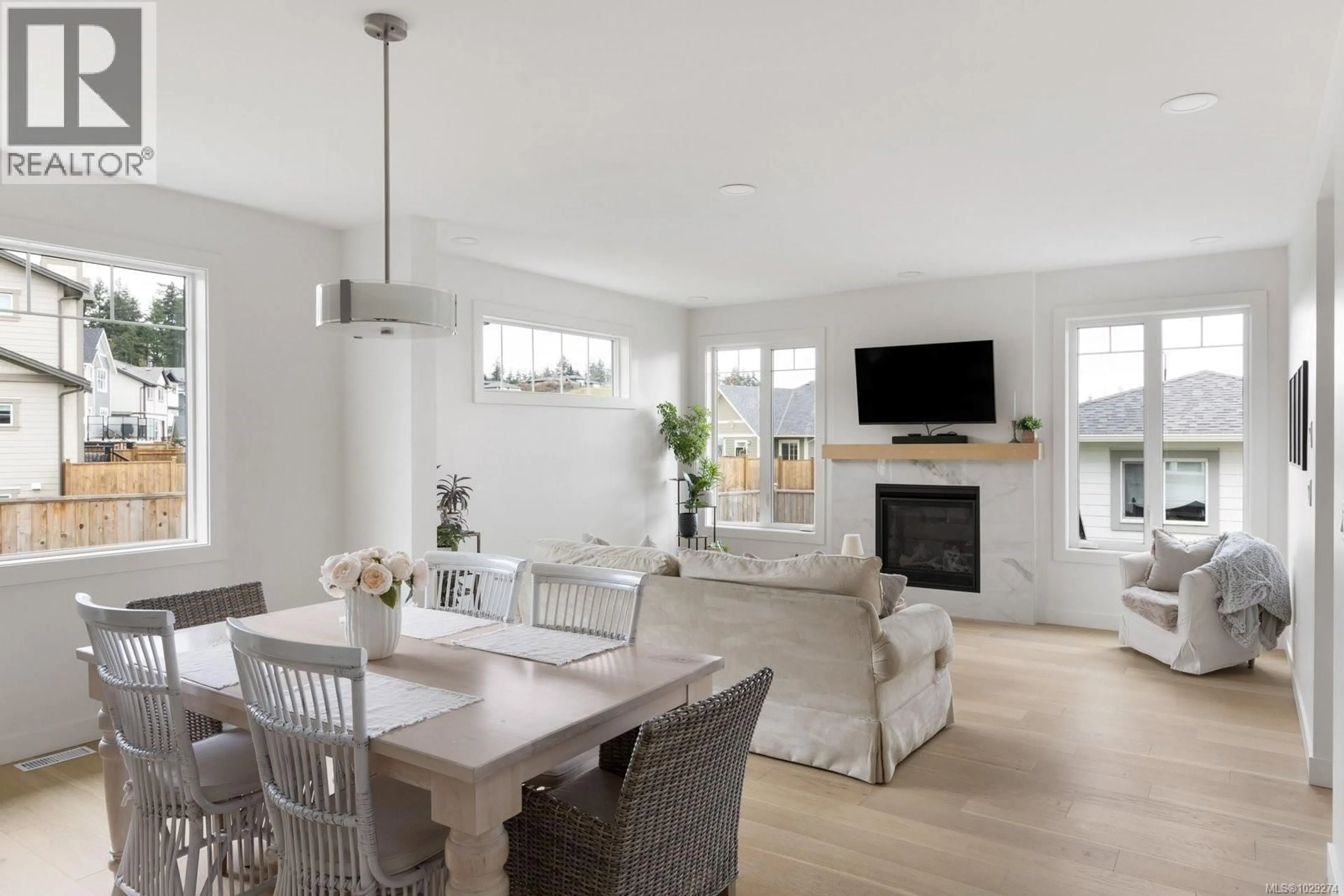 Open concept kitchen, unknown for 3403 SPARROWHAWK AVENUE, Colwood British Columbia V9C0L9