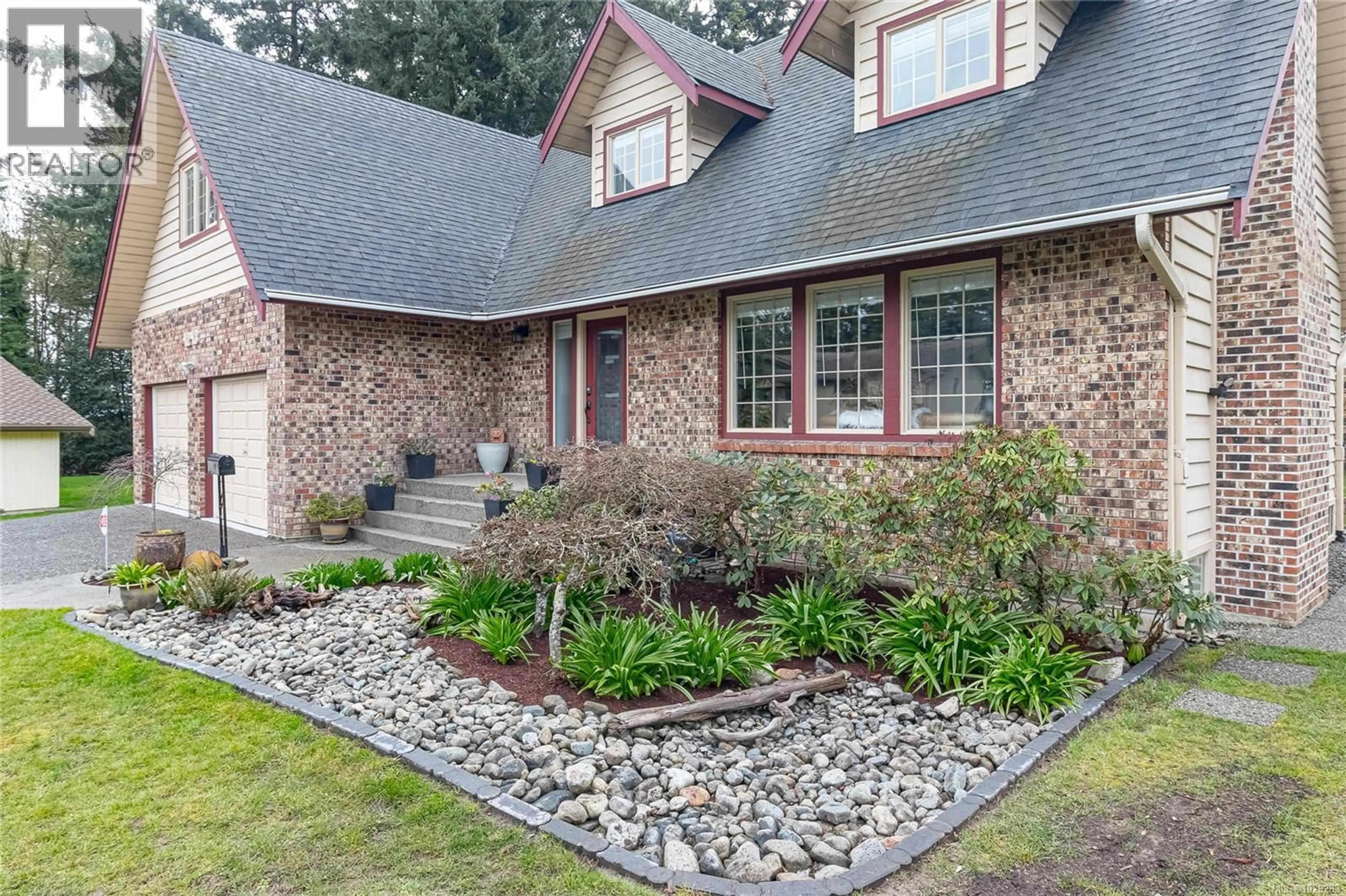 Home with brick exterior material, street for 4243 MAIMIE PLACE, Saanich British Columbia V8N5T4