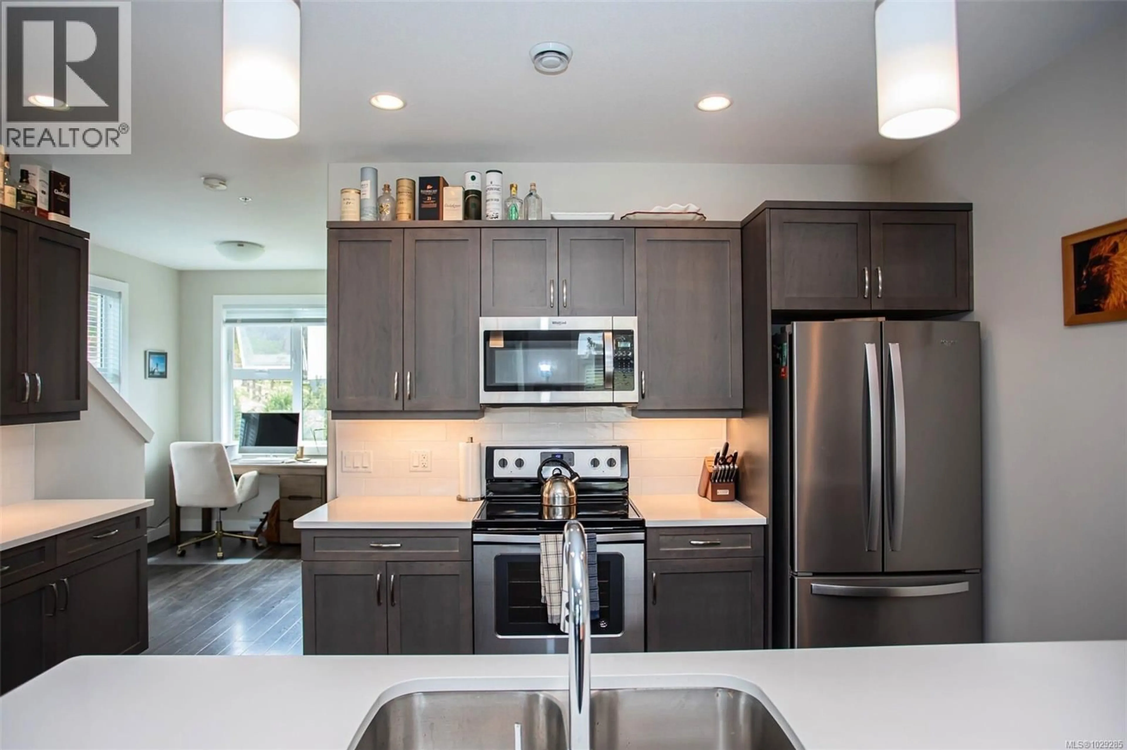 Unknown for 106 - 1800 SUMMERHILL PLACE, Nanaimo British Columbia V9S0C7