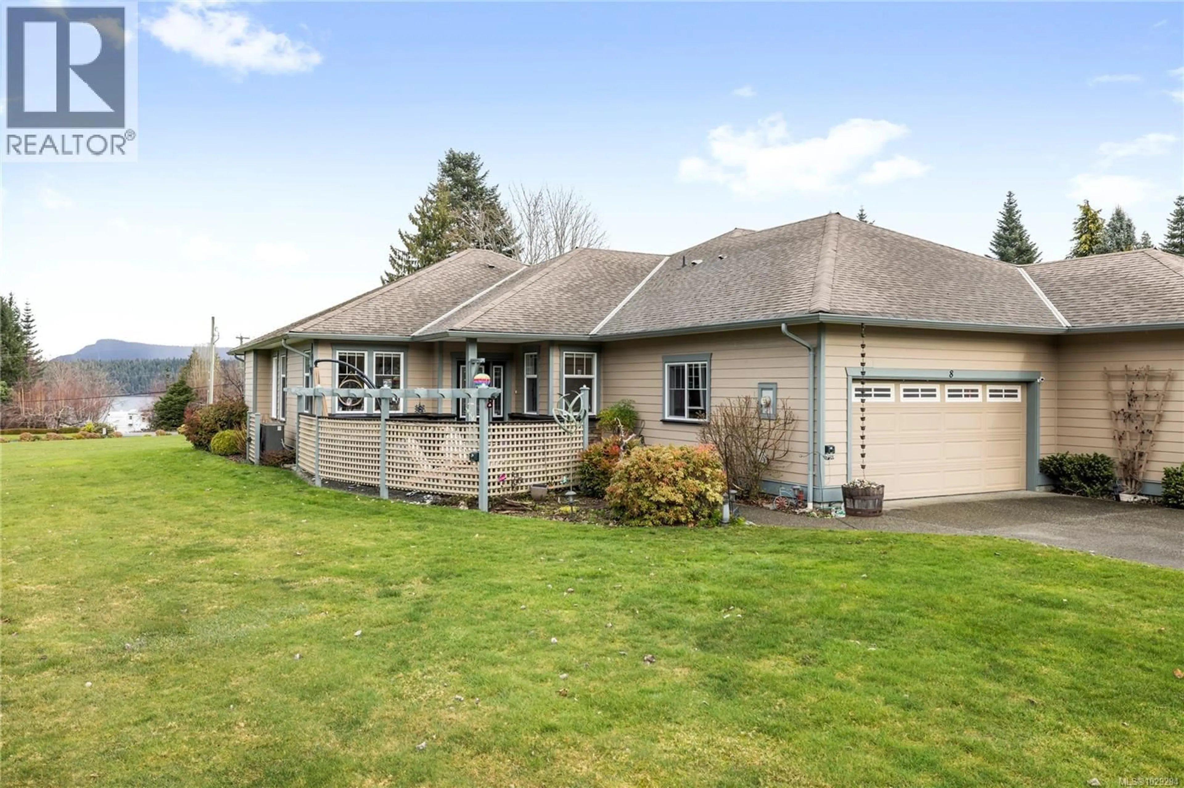 A pic from outside/outdoor area/front of a property/back of a property/a pic from drone, unknown for 8 - 5300 GAINSBERG ROAD, Bowser British Columbia V0R1G0