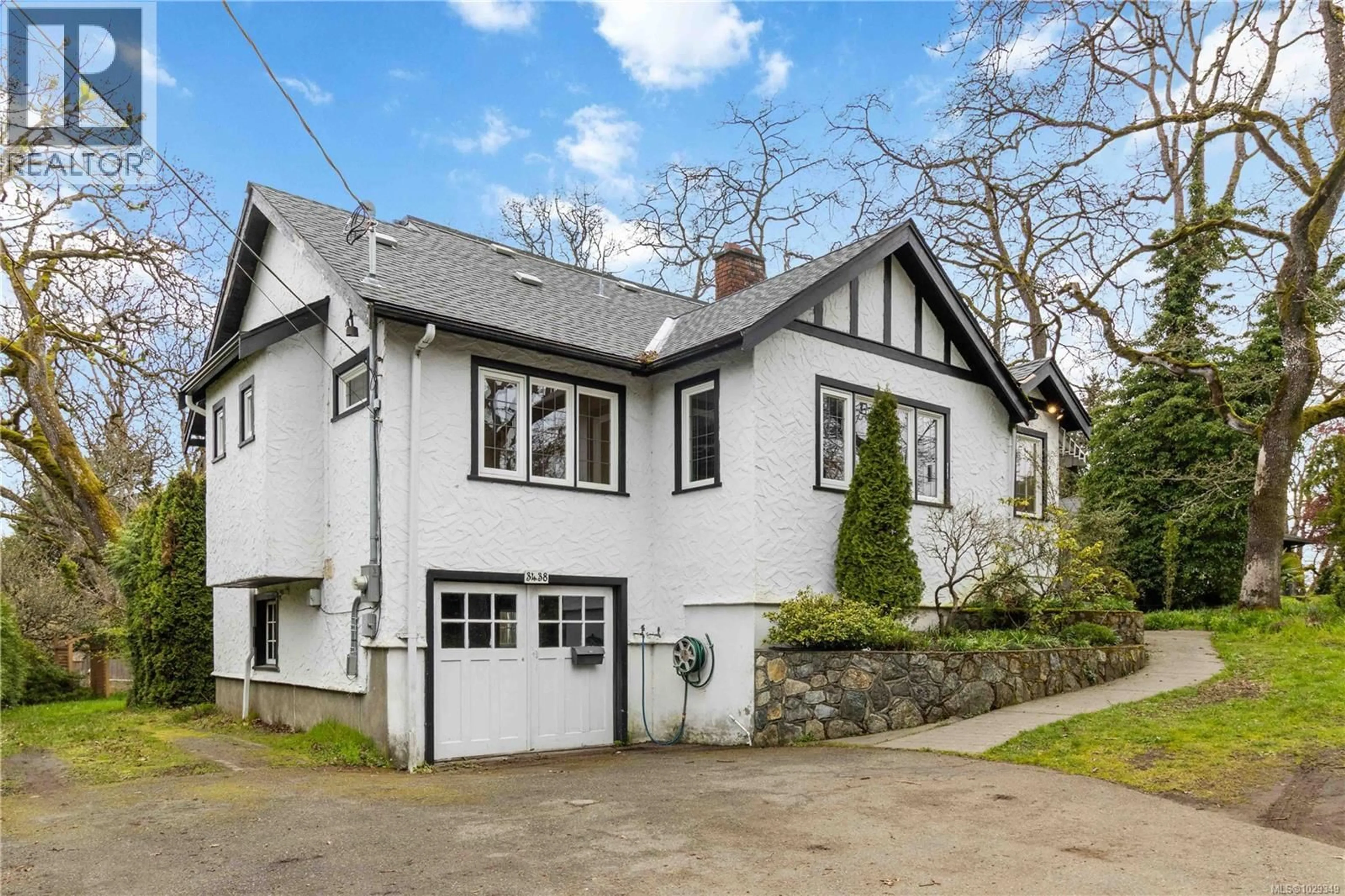 Unknown for 3438 COOK STREET, Saanich British Columbia V8X1B1