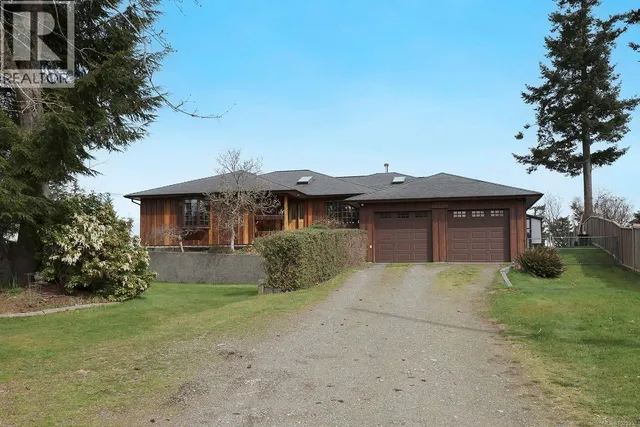 3882 WAVECREST ROAD, Campbell River 2