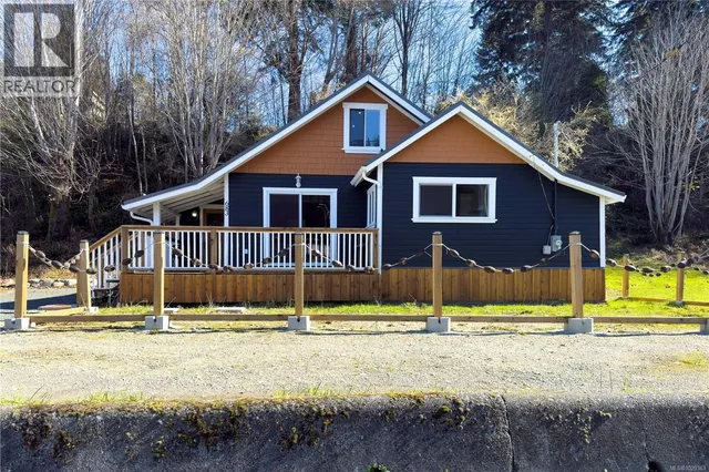 683 GREEN ROAD, Quadra Island