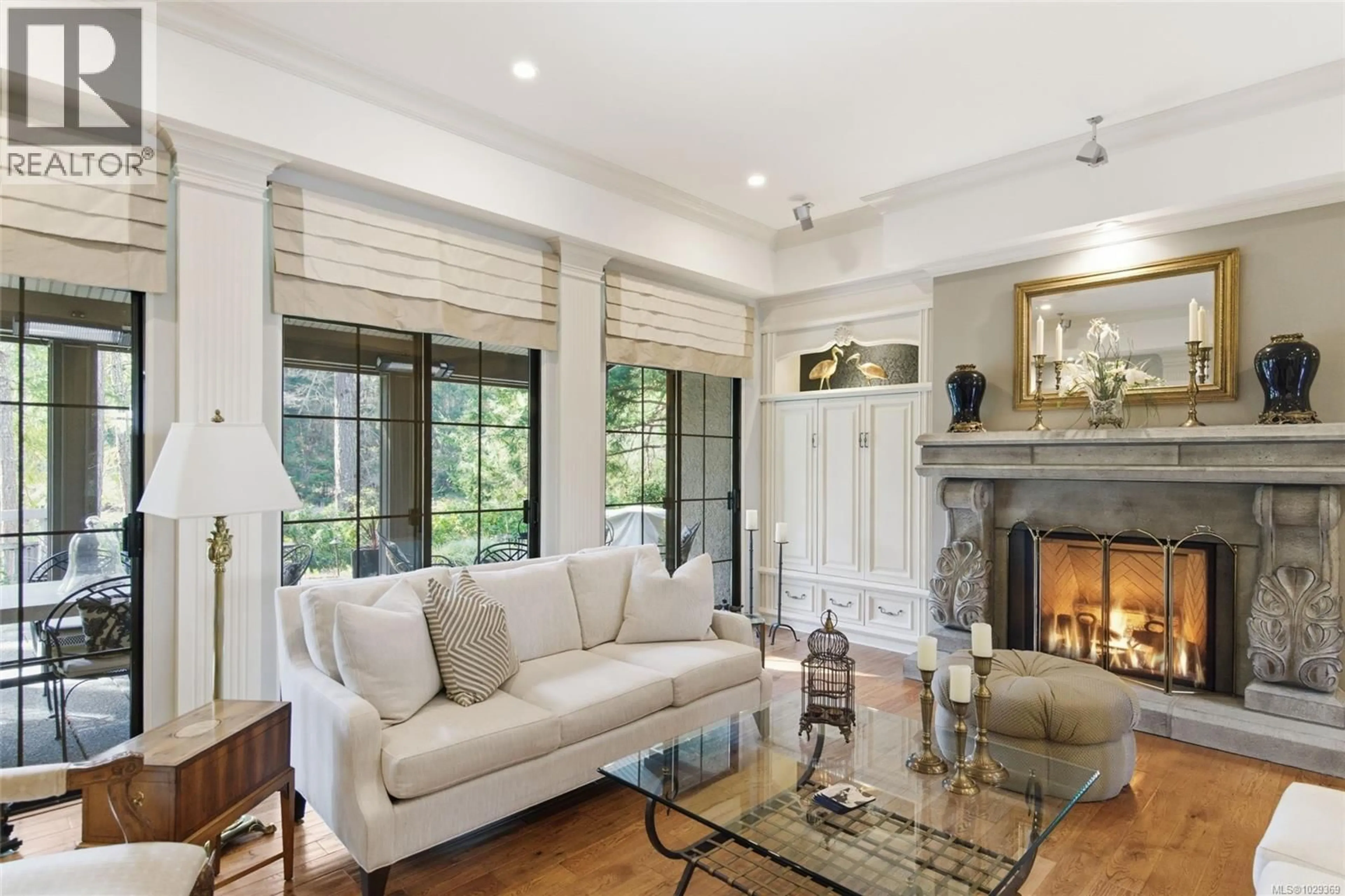 Living room with furniture, unknown for 2385 EVANSHIRE CRESCENT, Nanoose Bay British Columbia V9P9G7