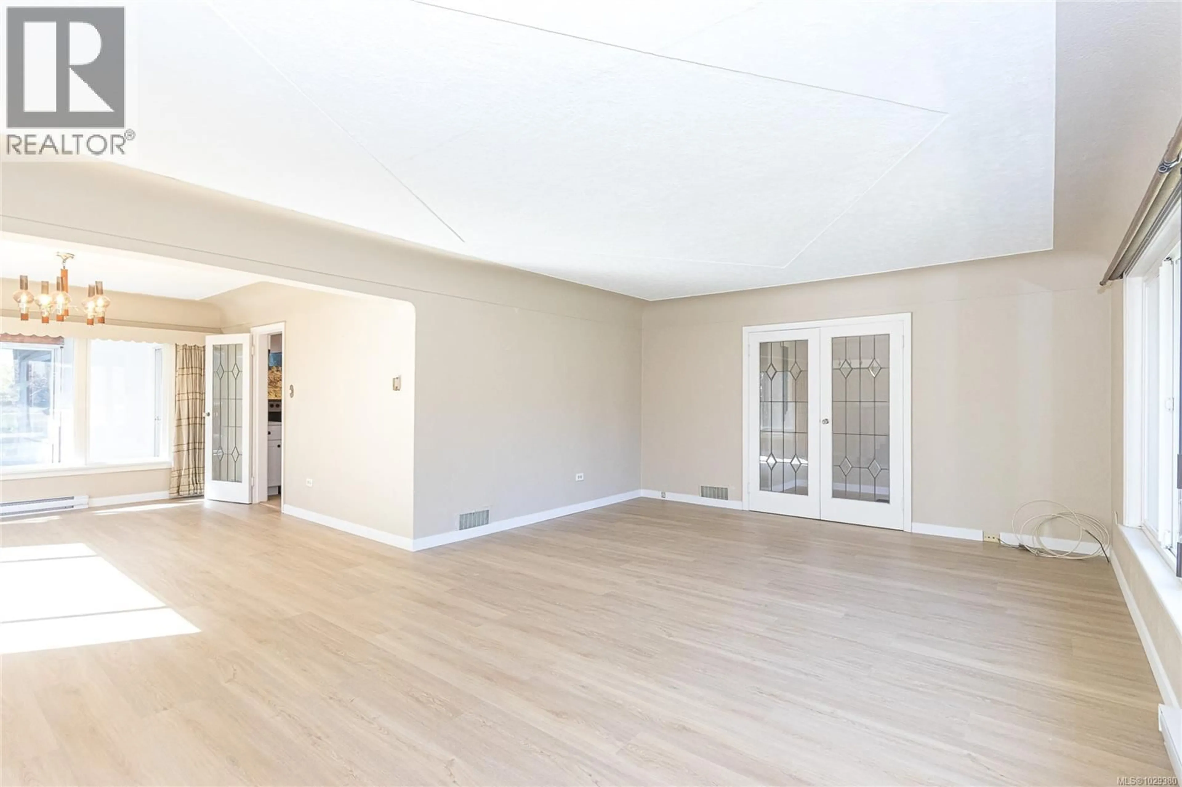 A pic of a room for 3510 RICHMOND ROAD, Saanich British Columbia V8P4P8