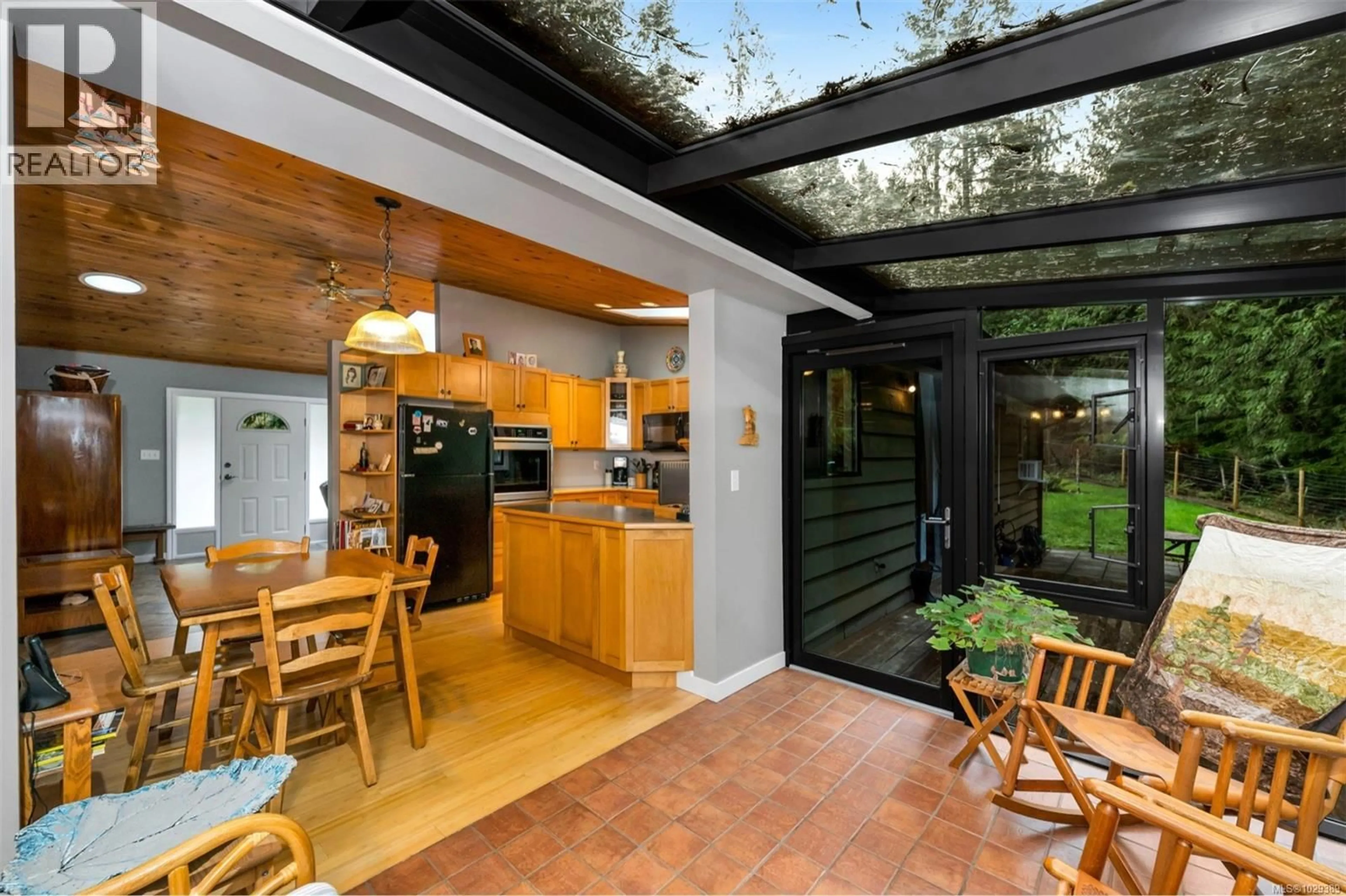 Patio, street for 2392 ROBERTSON ROAD, Shawnigan Lake British Columbia V8H2H3