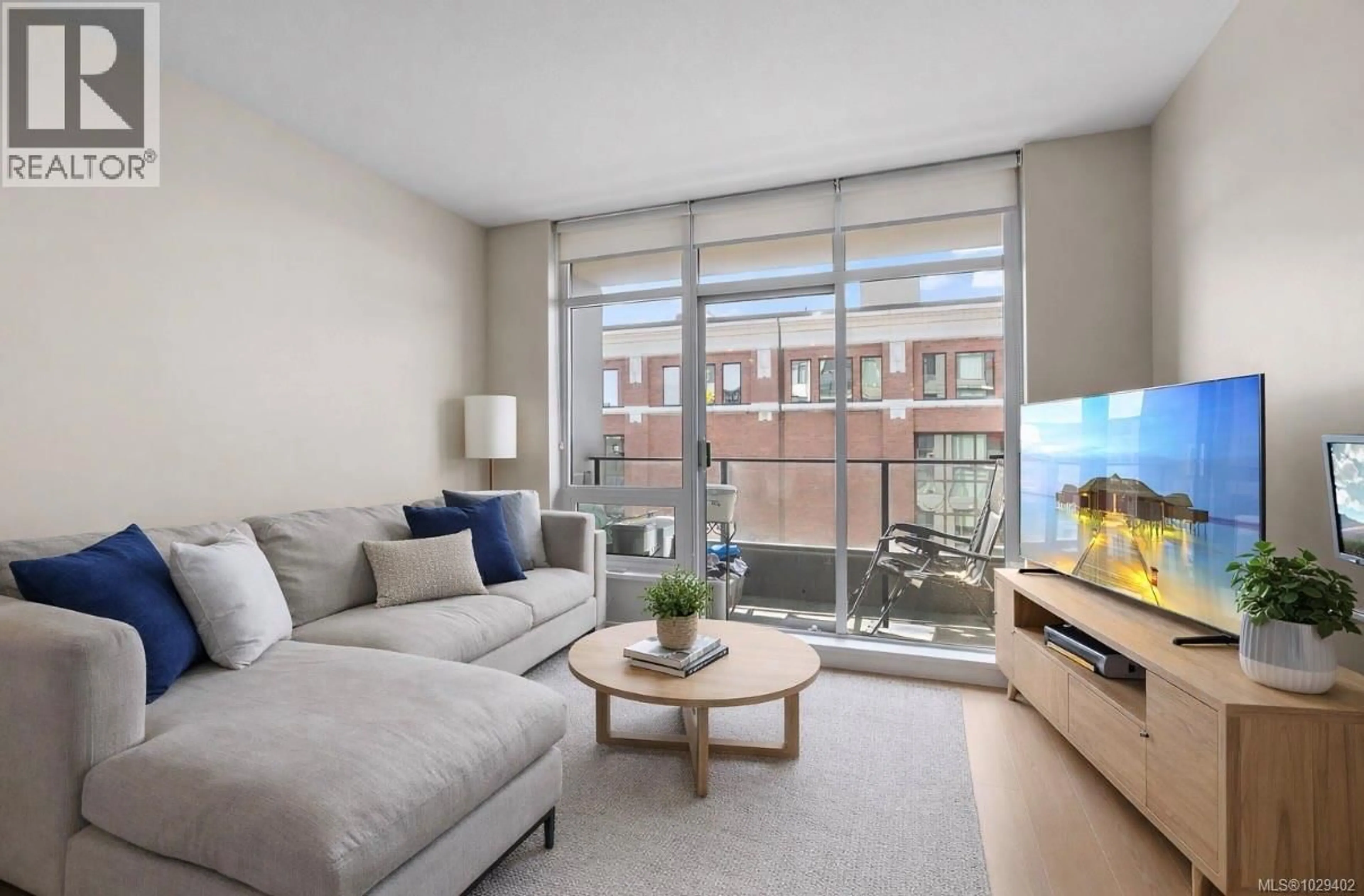 Living room with furniture, unknown for 610 - 728 YATES STREET, Victoria British Columbia V8W0C8