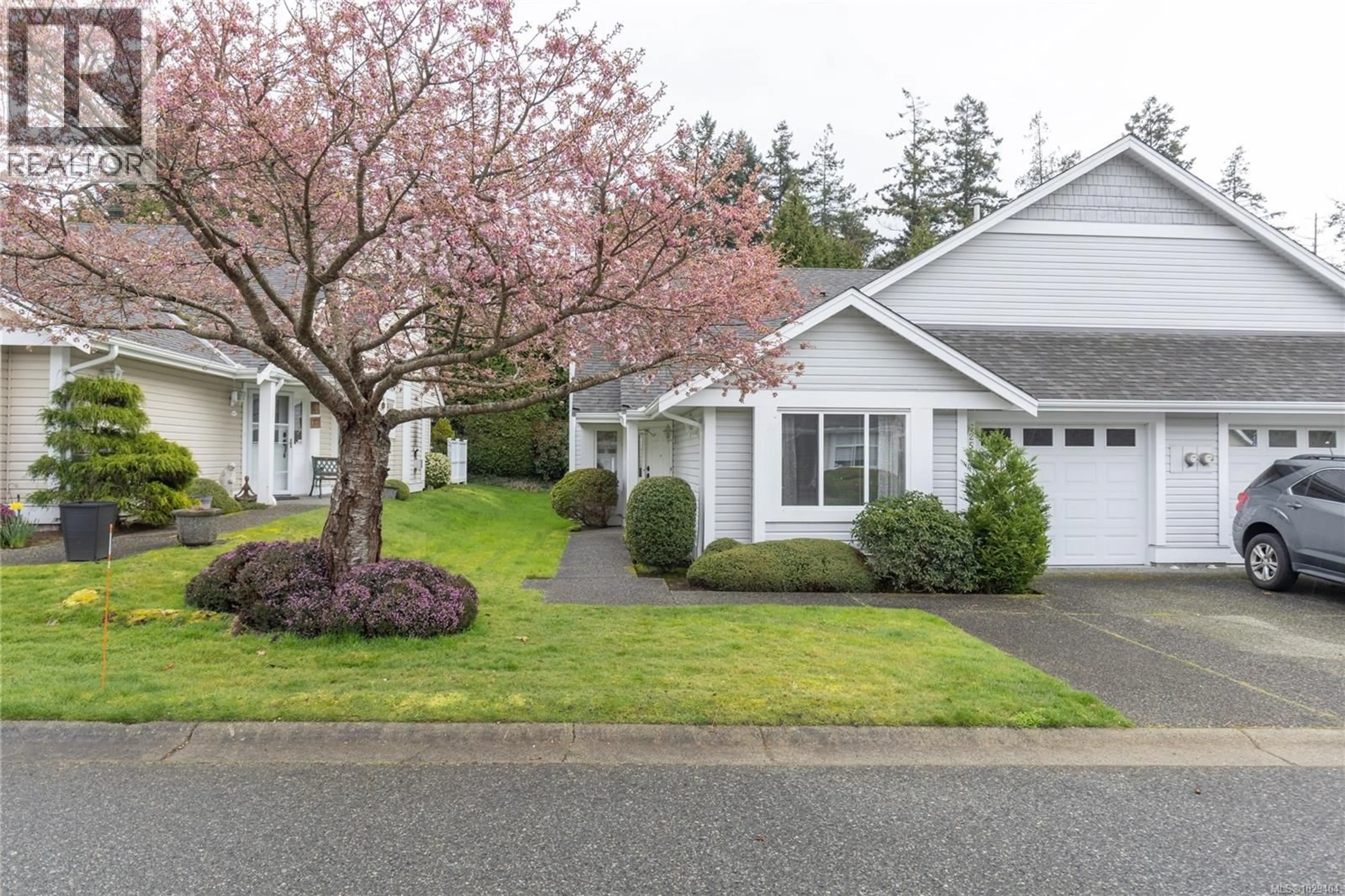 Home with vinyl exterior material, street for 5256 ARBOUR CRESCENT, Nanaimo British Columbia V9T6E5