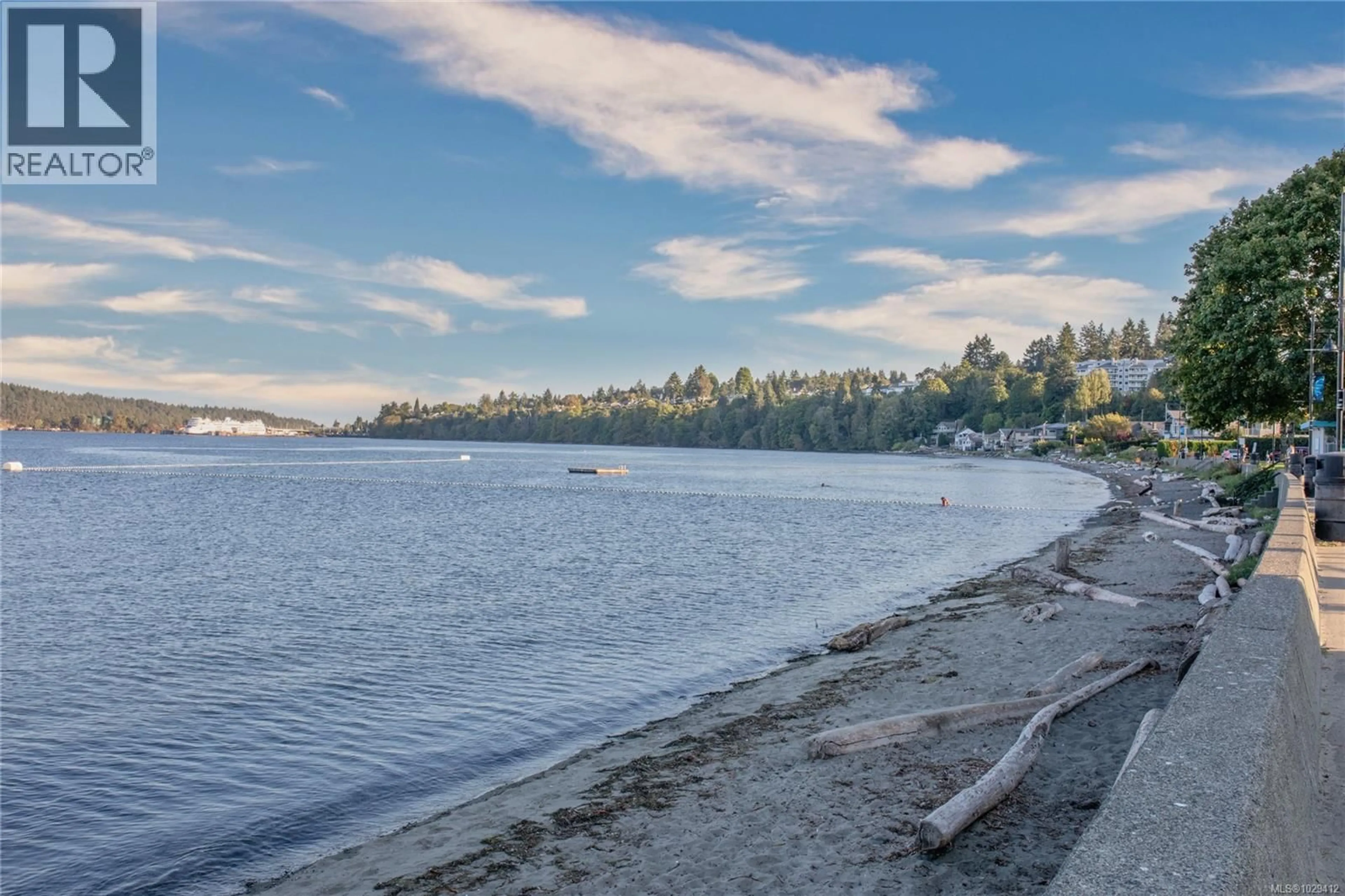 Unknown for 308 - 2815 DEPARTURE BAY ROAD, Nanaimo British Columbia V9S5P4