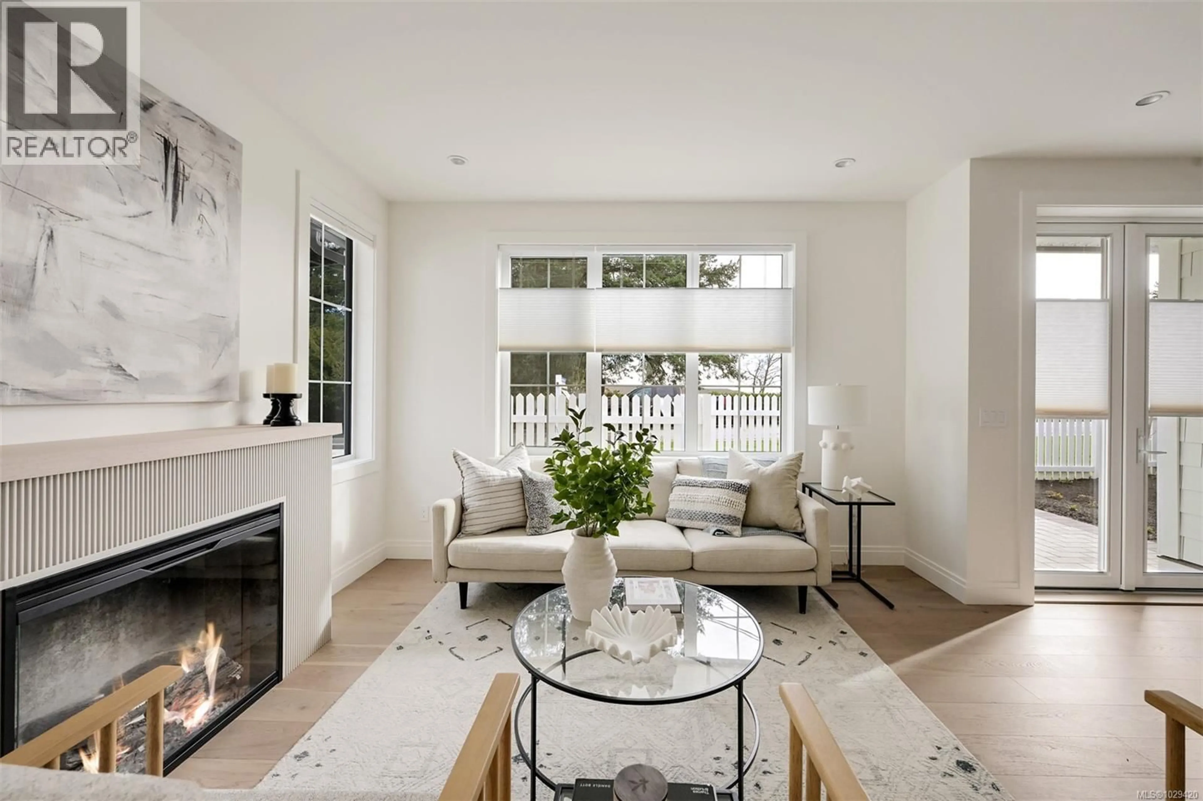 Unknown for 1 - 5032 WESLEY ROAD, Saanich British Columbia V8Y1Z4