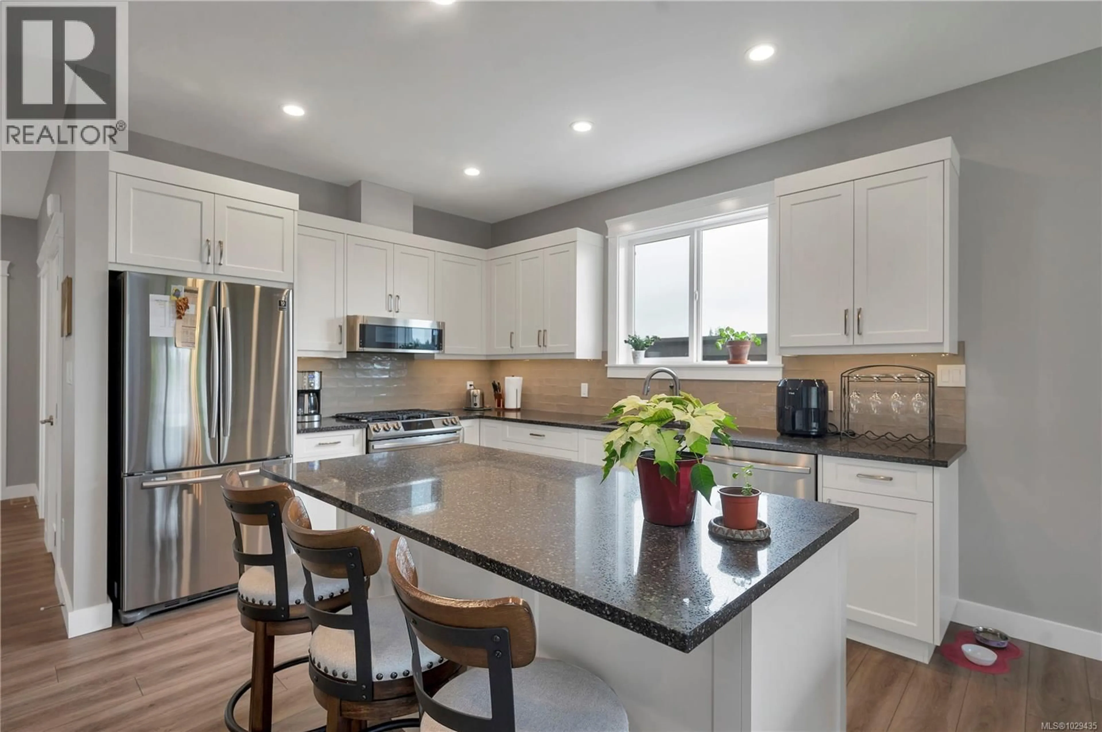 Open concept kitchen, unknown for 9 - 2161 EVERGREEN ROAD, Campbell River British Columbia V9W0C8