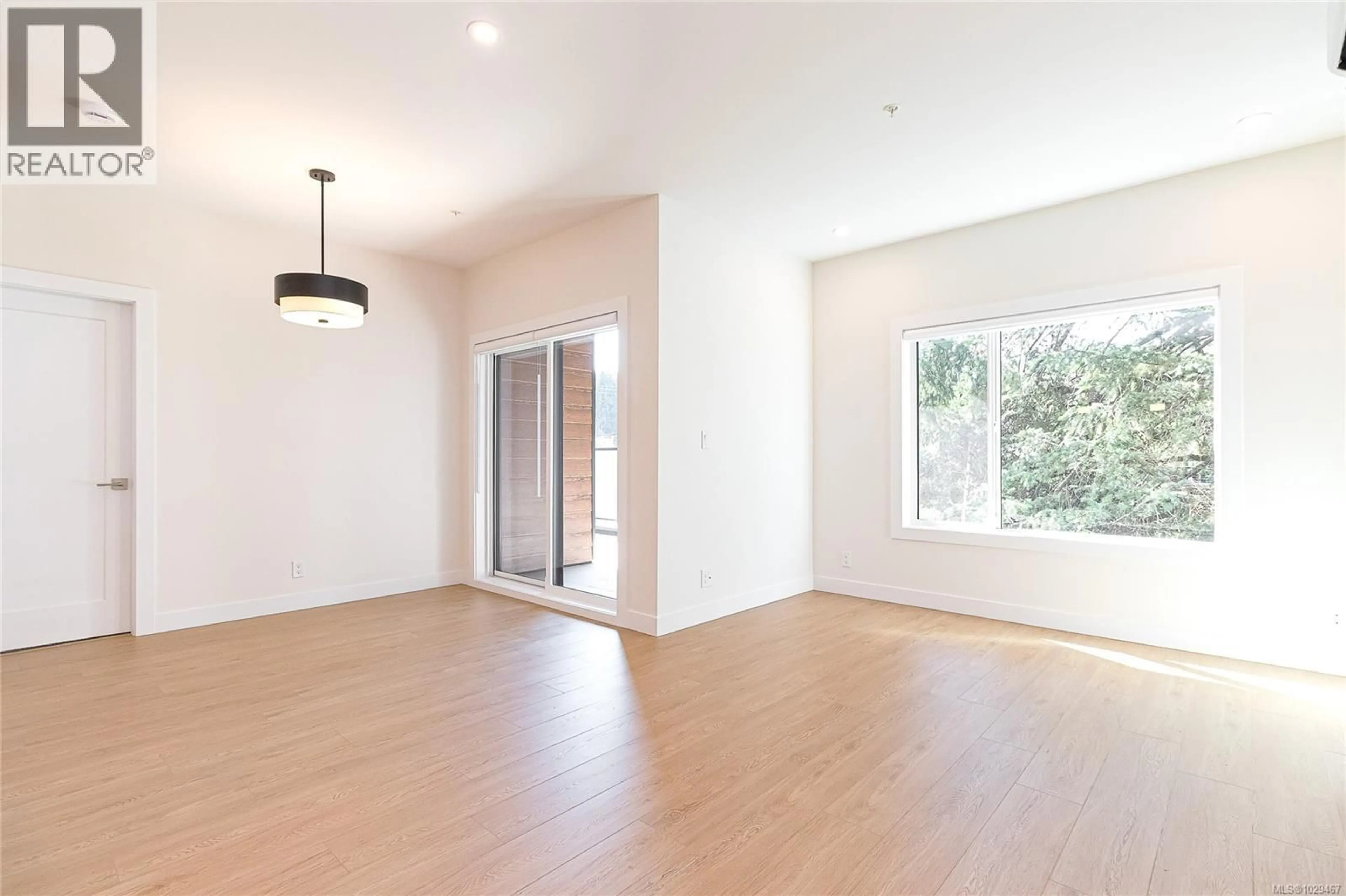 A pic of a room for 205 - 924 JENKINS AVENUE, Langford British Columbia V9B2N7