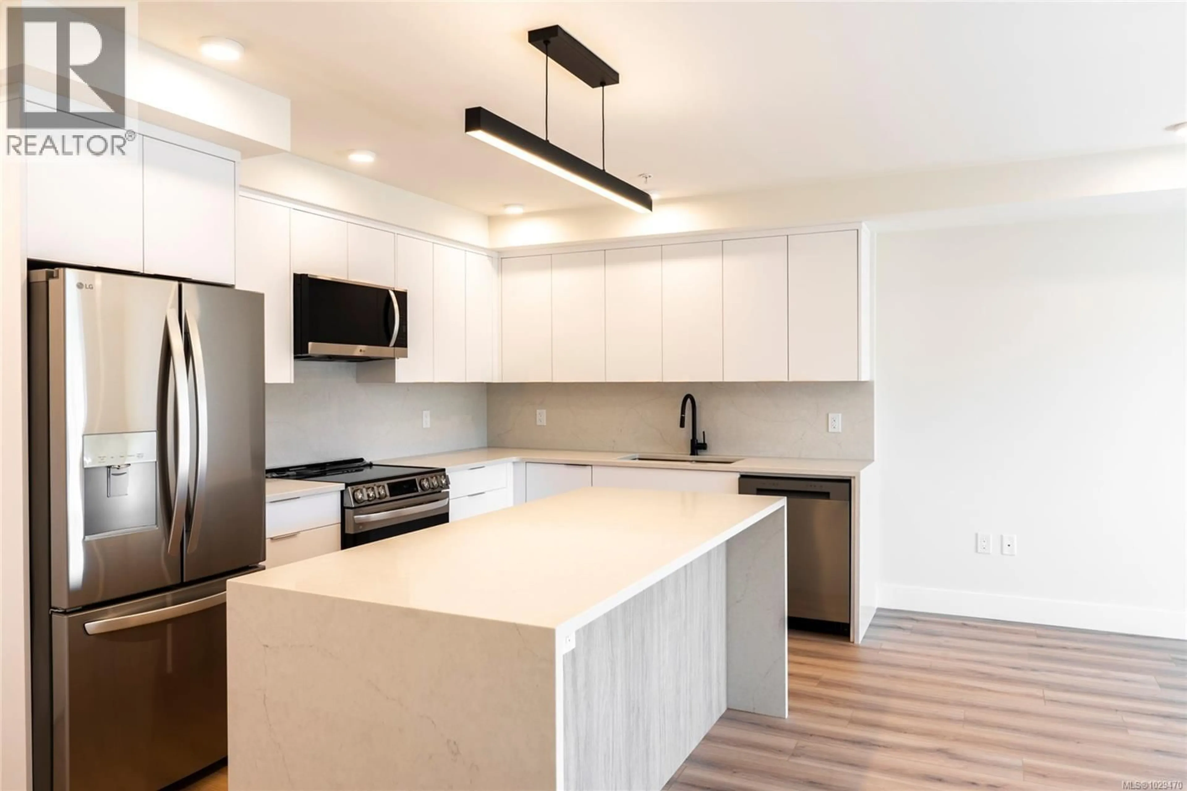 Open concept kitchen, unknown for 507 - 45 HALIBURTON STREET, Nanaimo British Columbia V9R4V6