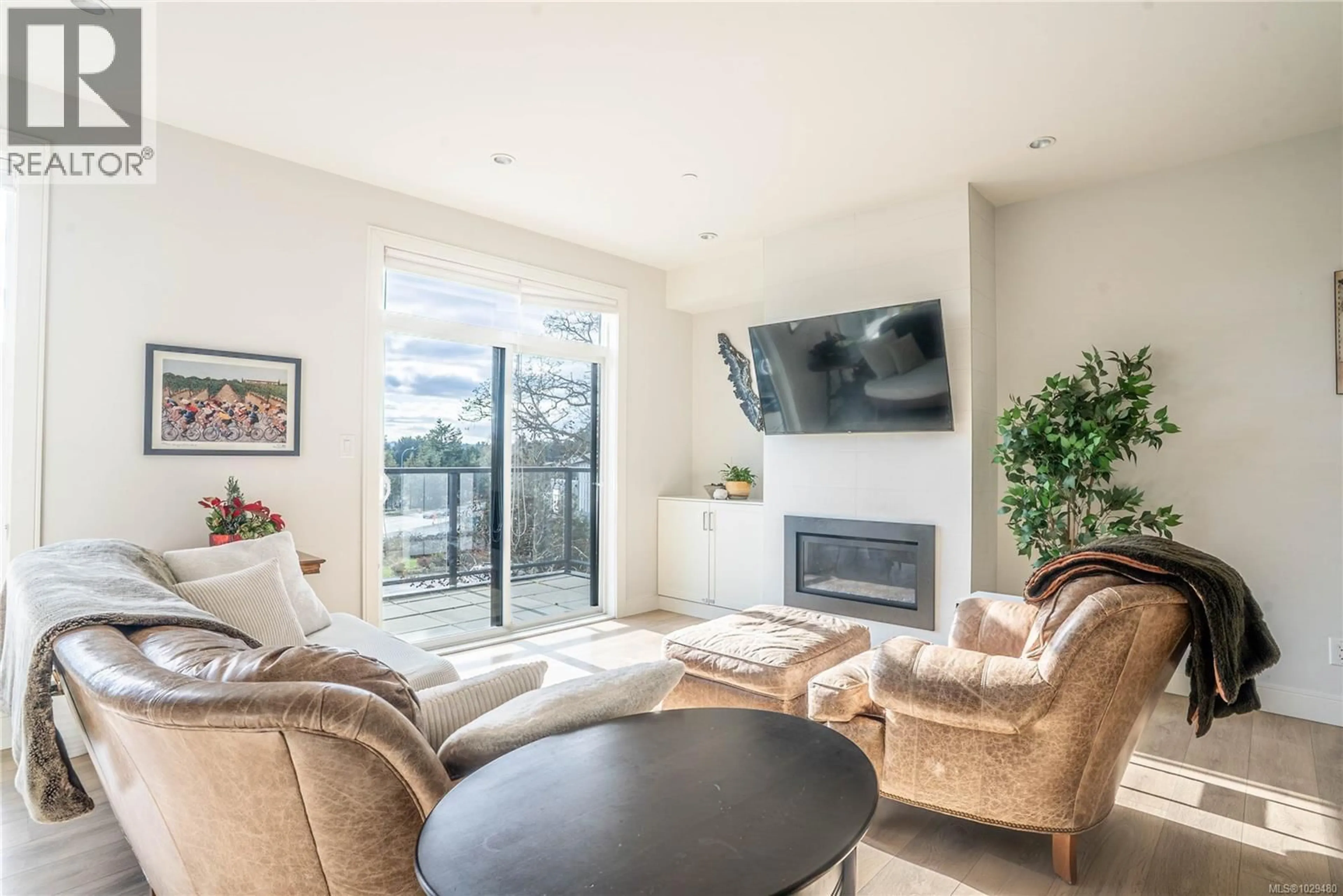 Living room with furniture, unknown for 20 AVANTI PLACE, View Royal British Columbia V8Z0E9