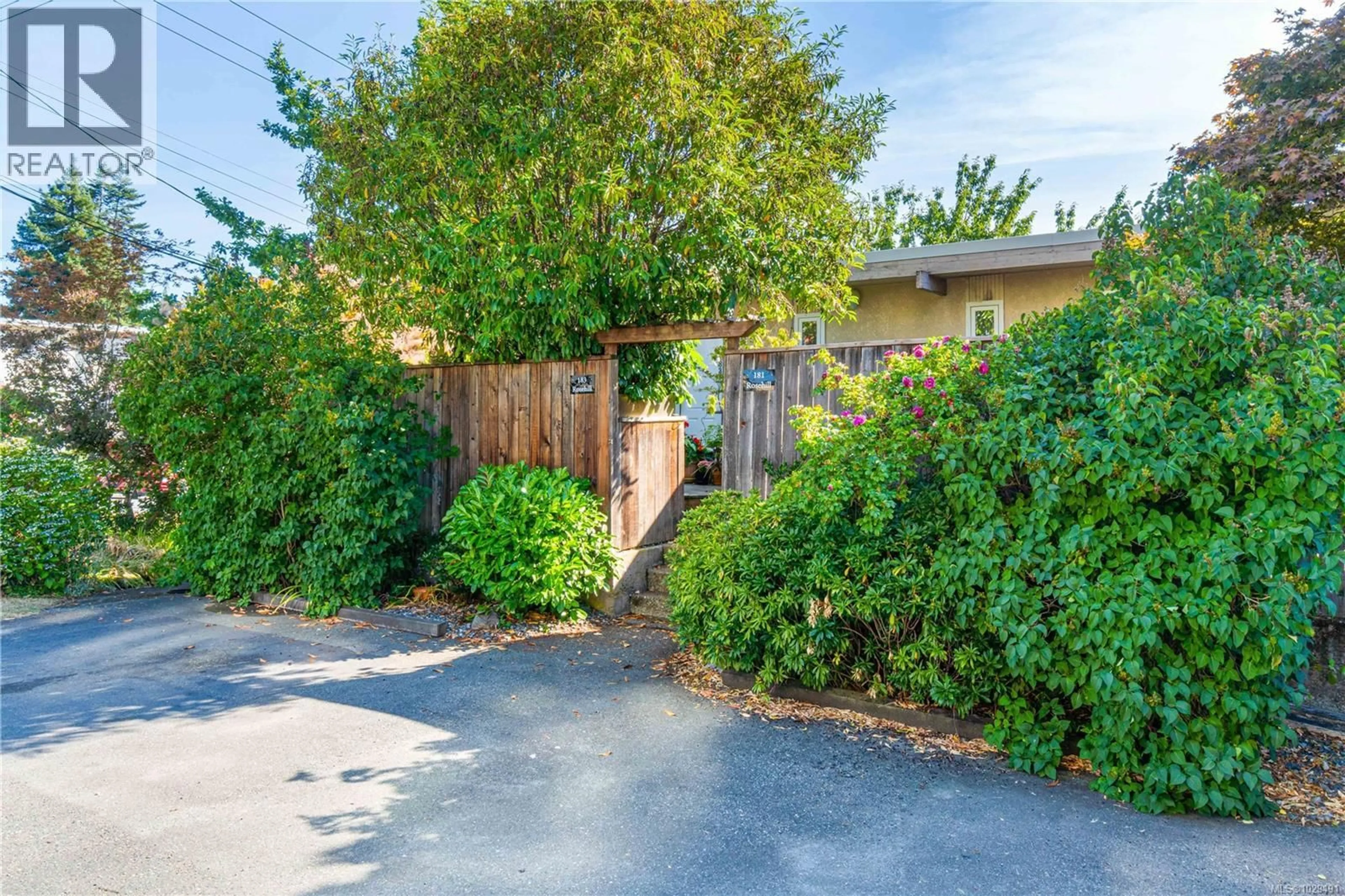 Patio, street for 181 ROSEHILL STREET, Nanaimo British Columbia V9S1C9