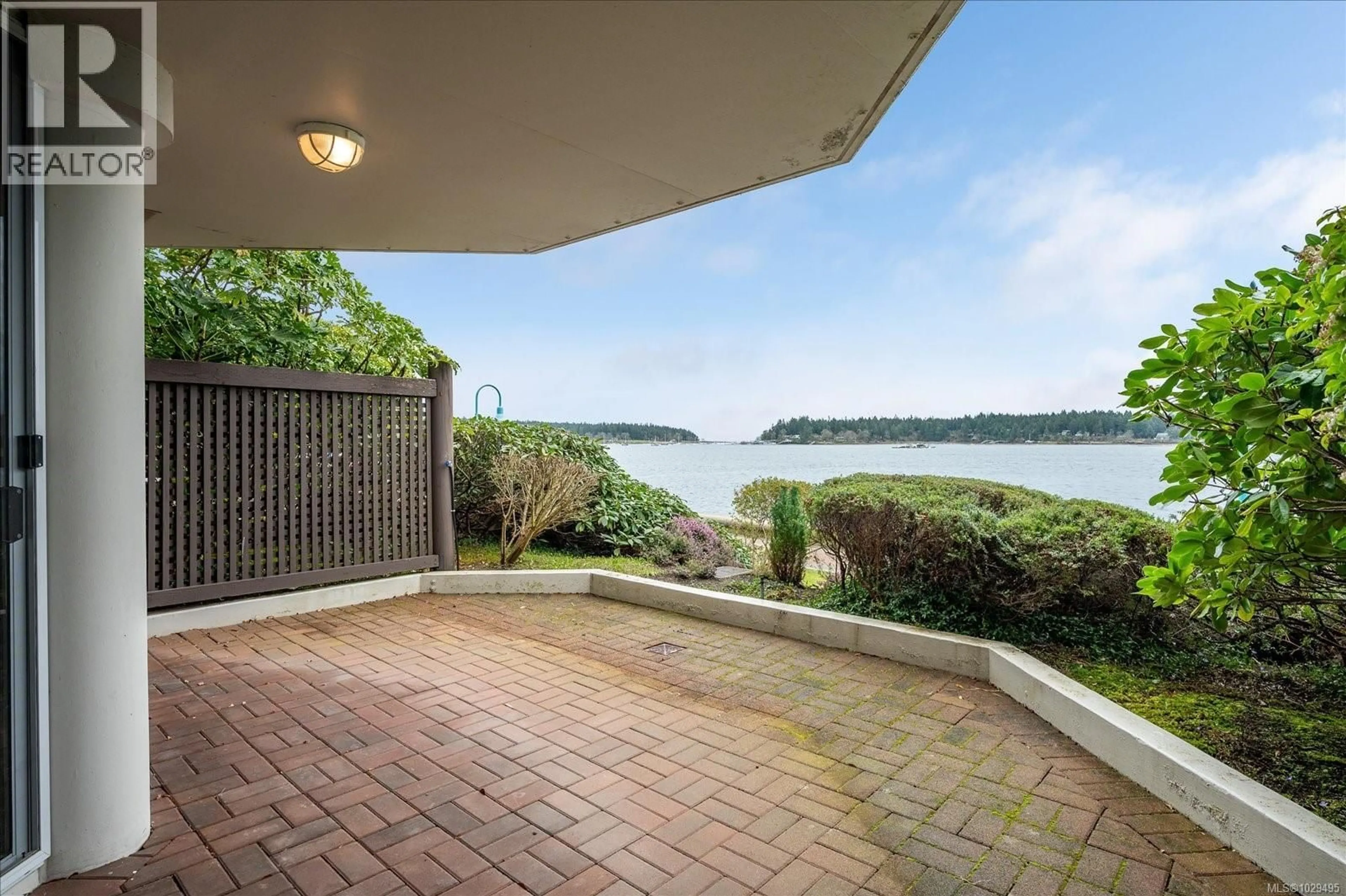Patio, water/lake/river/ocean view for 110 - 150 PROMENADE DRIVE, Nanaimo British Columbia V9R6M6