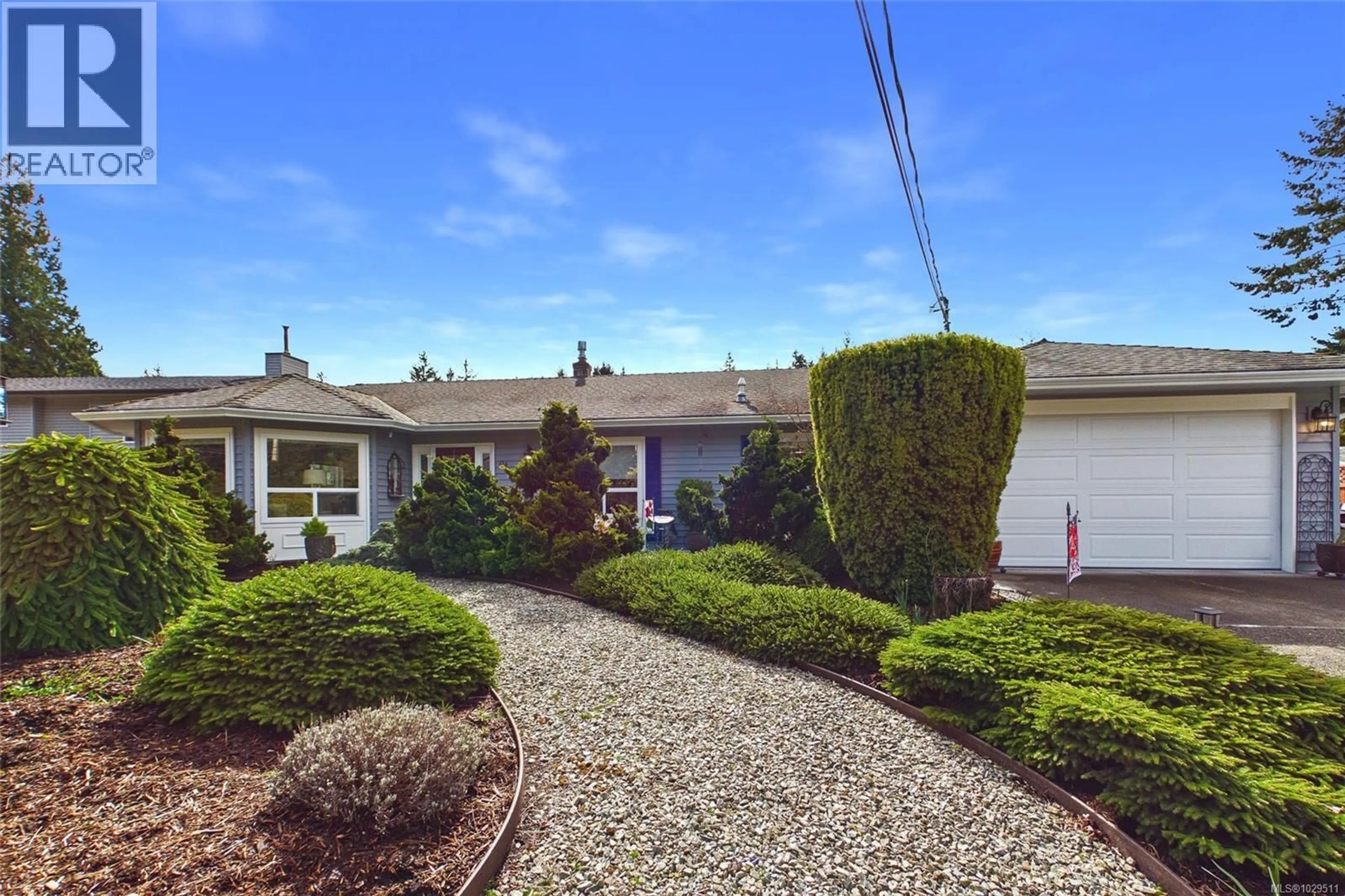 A pic from outside/outdoor area/front of a property/back of a property/a pic from drone, street for 616 TYEE CRESCENT, Qualicum Beach British Columbia V9K1B1